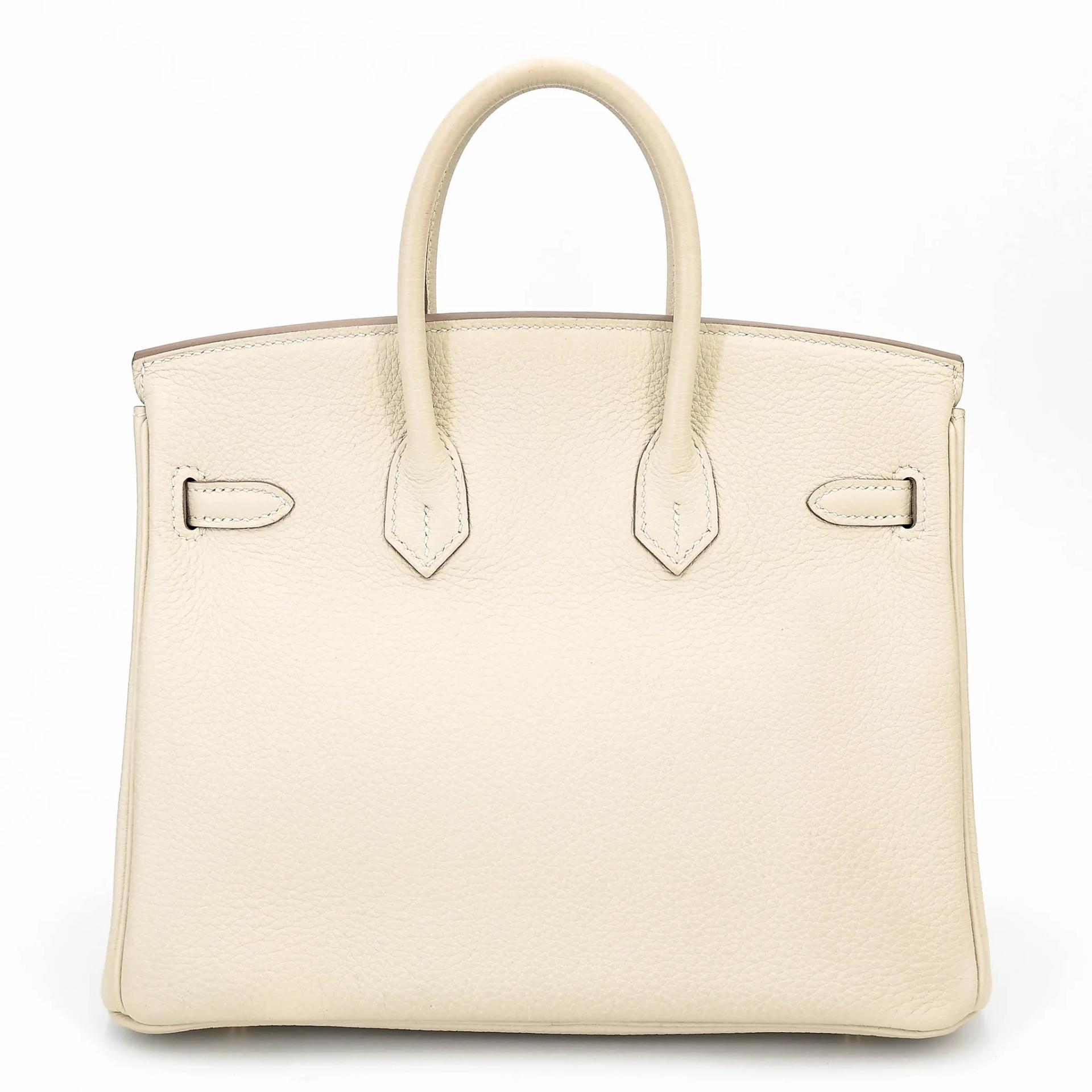 Very Good ( Rank A) HERMÈS Birkin 25 Craie (10) Togo Gold hardware T (2015) - 2