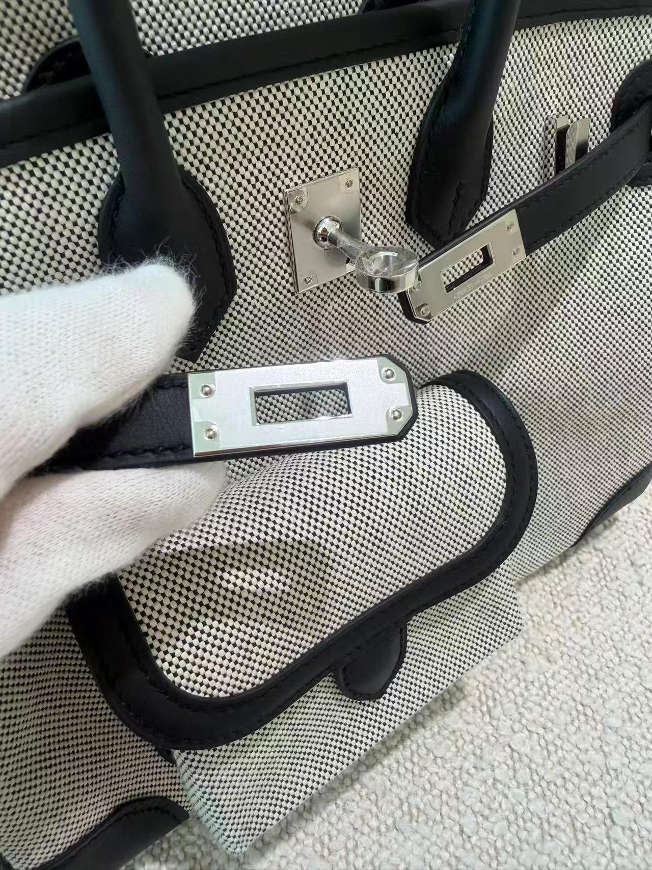 Brand New ( Rank N ) HERMÈS Limited Edition Birkin Cargo 25 Noir (89) Swift Toile H canvas Palladium hardware K (2025) - 11