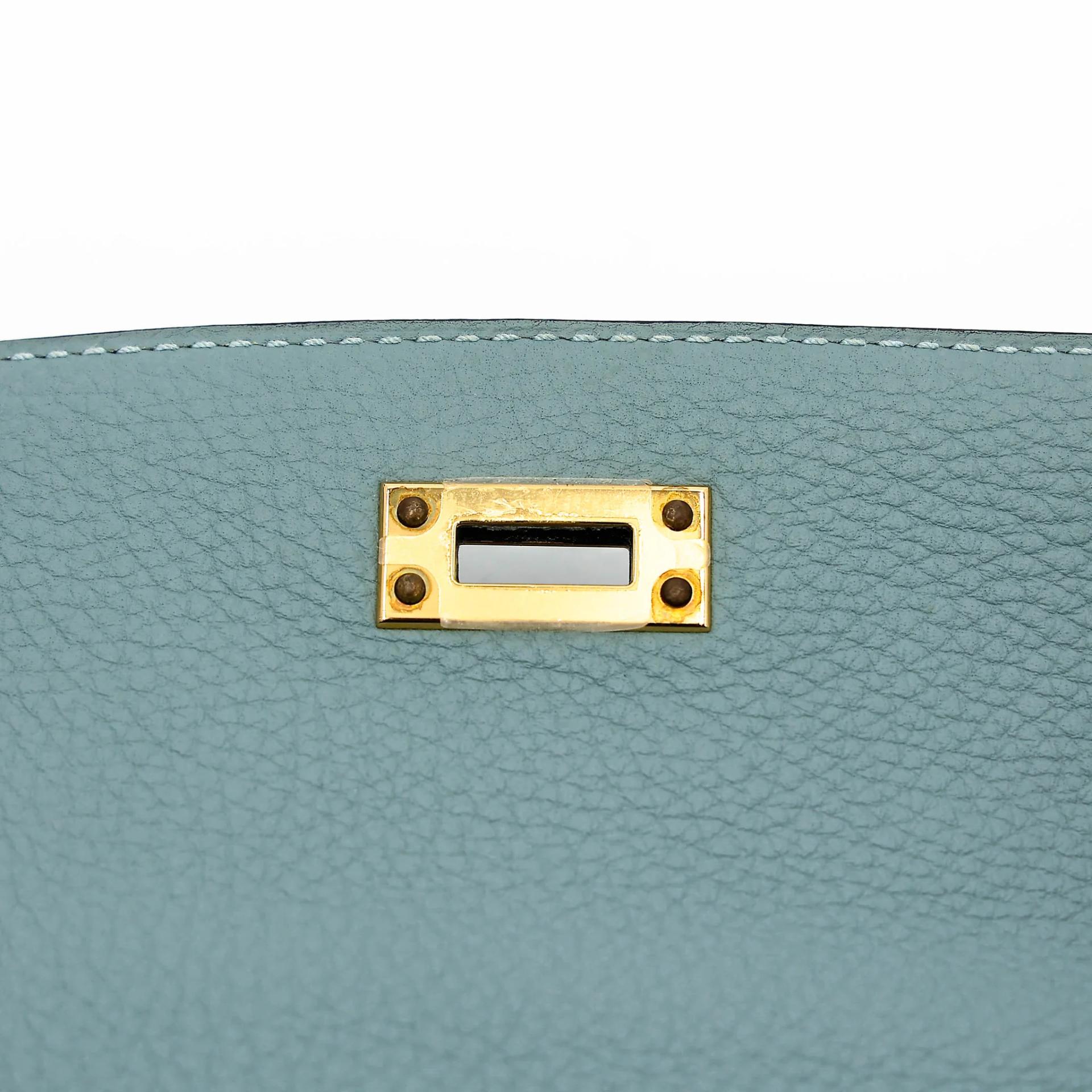 Excellent ( Rank SA ) HERMÈS Kelly 25 Ciel (7G) Togo Gold hardware Y (2020) - 11