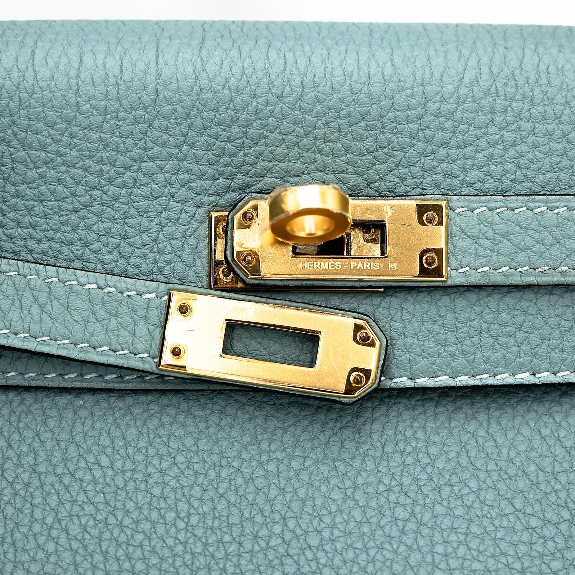 Excellent ( Rank SA ) HERMÈS Kelly 25 Ciel (7G) Togo Gold hardware Y (2020) - 8