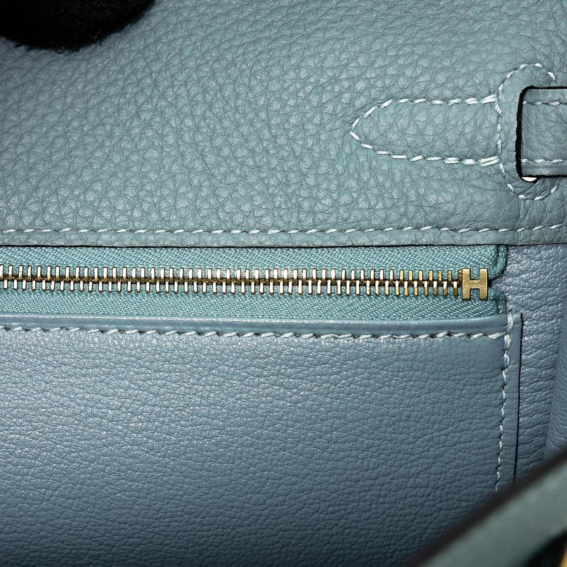 Excellent ( Rank SA ) HERMÈS Kelly 25 Ciel (7G) Togo Gold hardware Y (2020) - 15