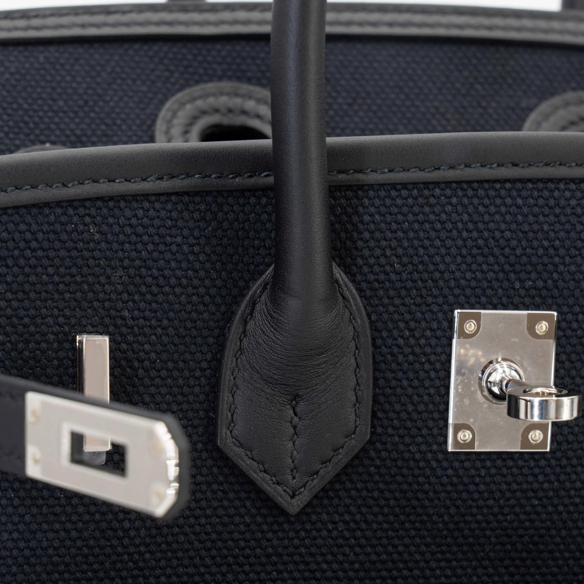 Excellent ( Rank SA ) HERMÈS Limited Edition Birkin 25 Cargo Noir (89) Toile Goeland canvas Swift Palladium hardware U (2022) - 17