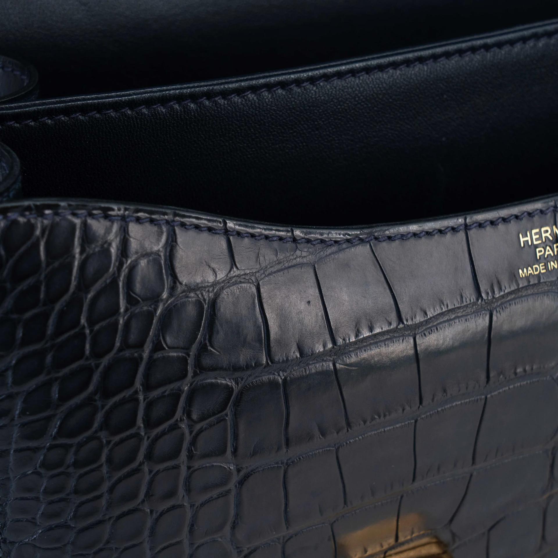 ランク A HERMÈS エルメス コンスタンス24 ブルーインディゴ (76) クロコダイル アリゲーター マット ゴールド金具 X刻印 (2016) - 13
