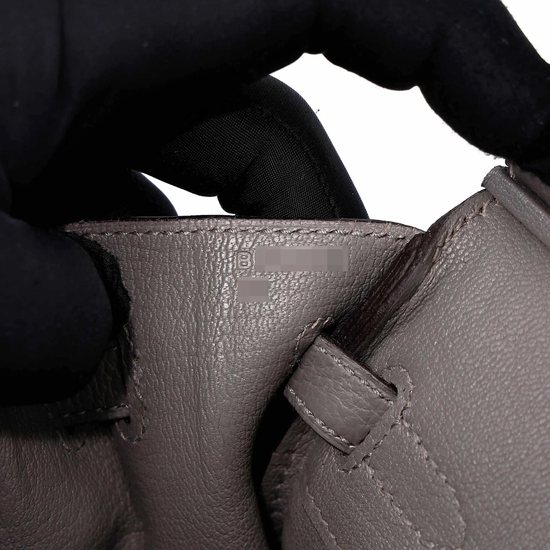 Excellent ( Rank SA ) HERMÈS Birkin 25 Gris Meyer (0L) Togo Gold hardware B (2023) - 13