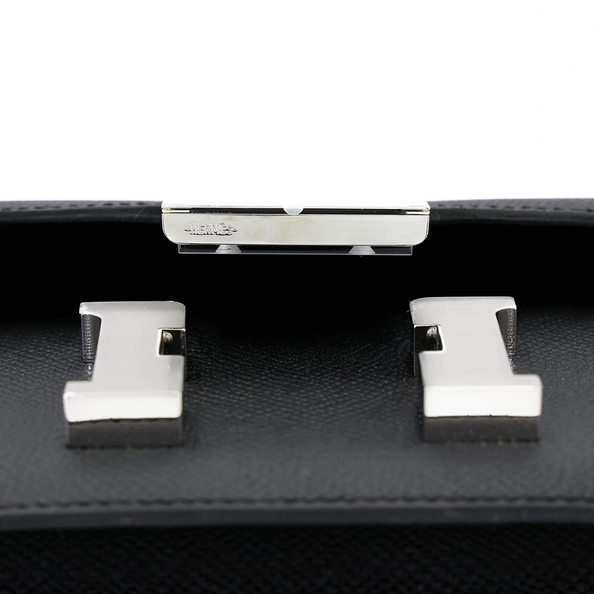 Brand New ( Rank N ) HERMÈS Constance Mini 19 Mirror Noir (89) Epsom Palladium hardware G (2026) - 9