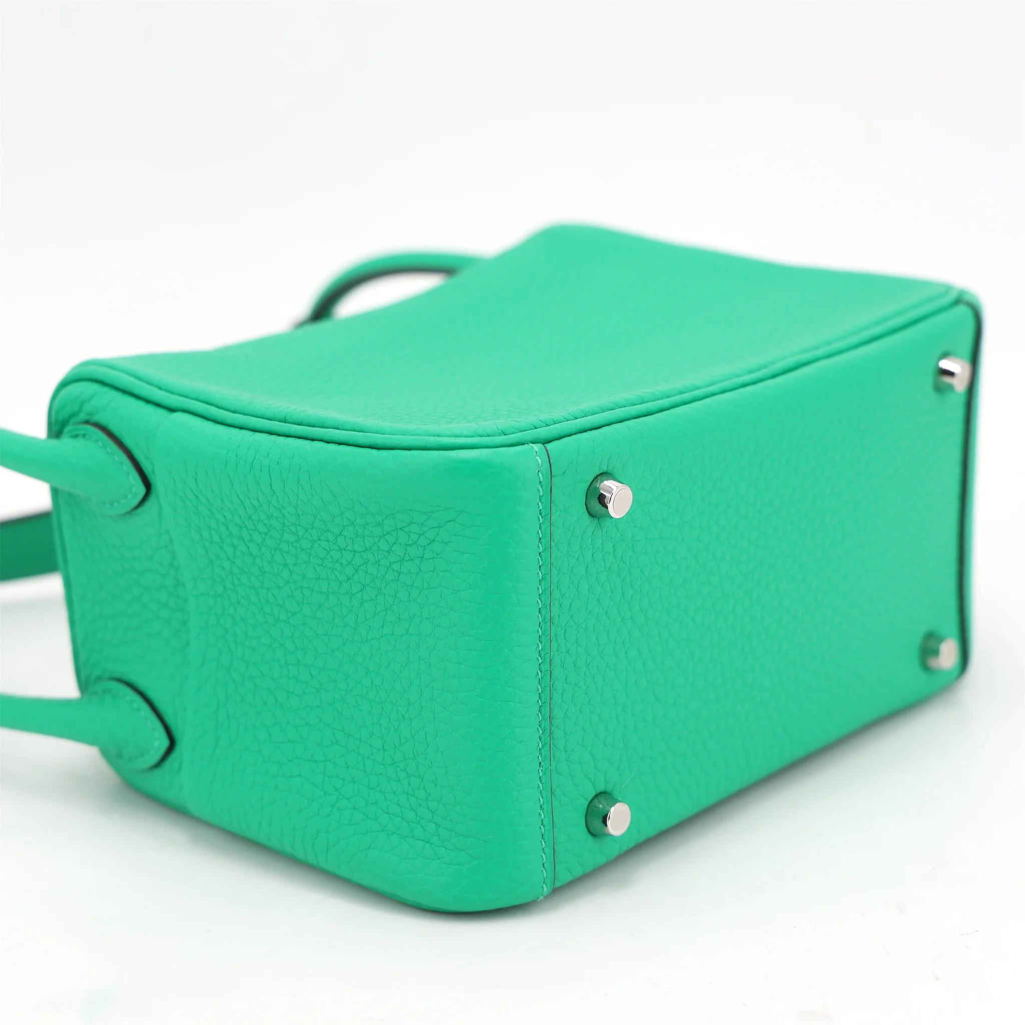 Unused ( Rank NS ) HERMÈS Mini Lindy Menthe (6W) Clemence Palladium hardware U (2022) - 6