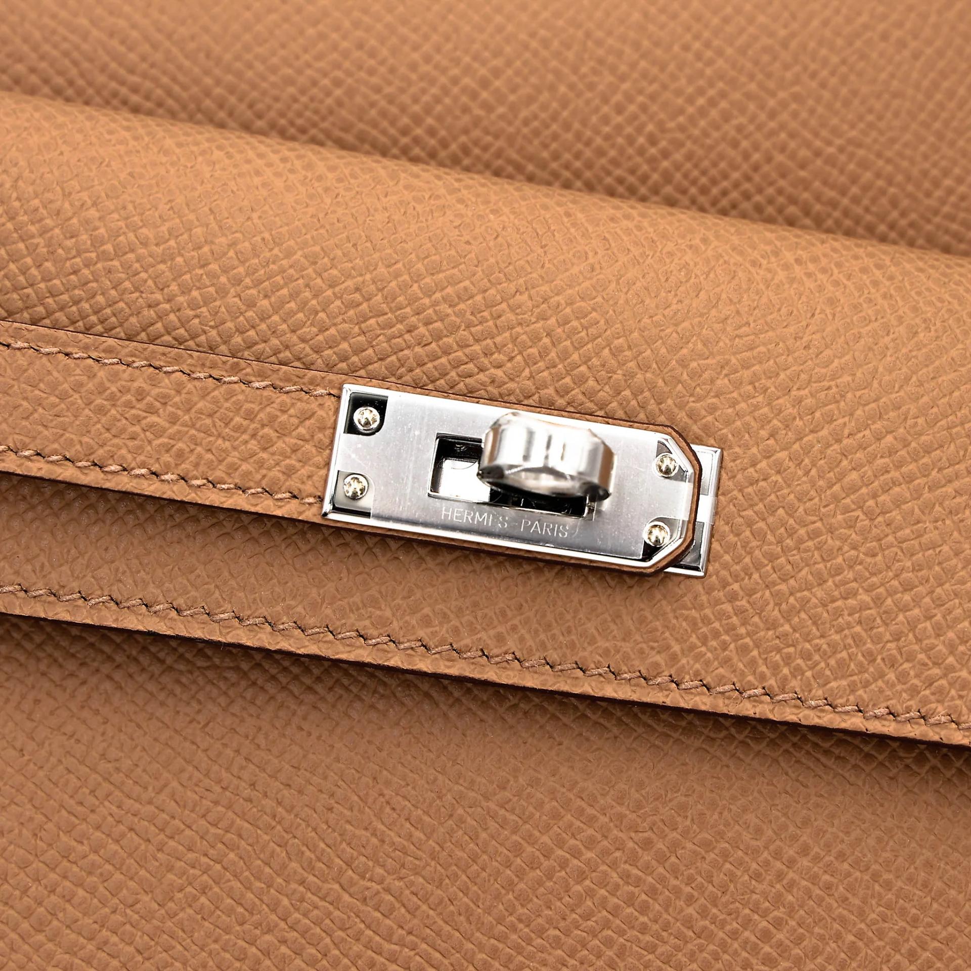 全新 HERMÈS 愛馬仕 限量收藏款 Kelly 20 en Desordre 4B 餅幹色 Biscuit Epsom牛皮 銀扣 G刻 2026年 - 8