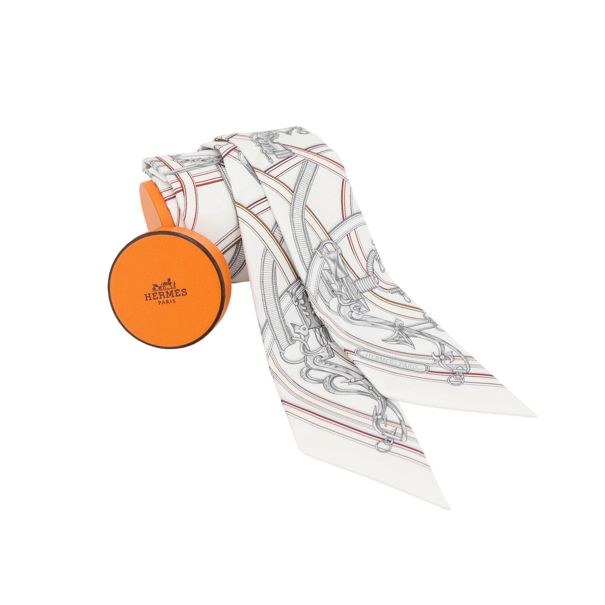 Brand New ( Rank N ) HERMÈS Twilly Harnais Legendaire White Pink Silk - 3