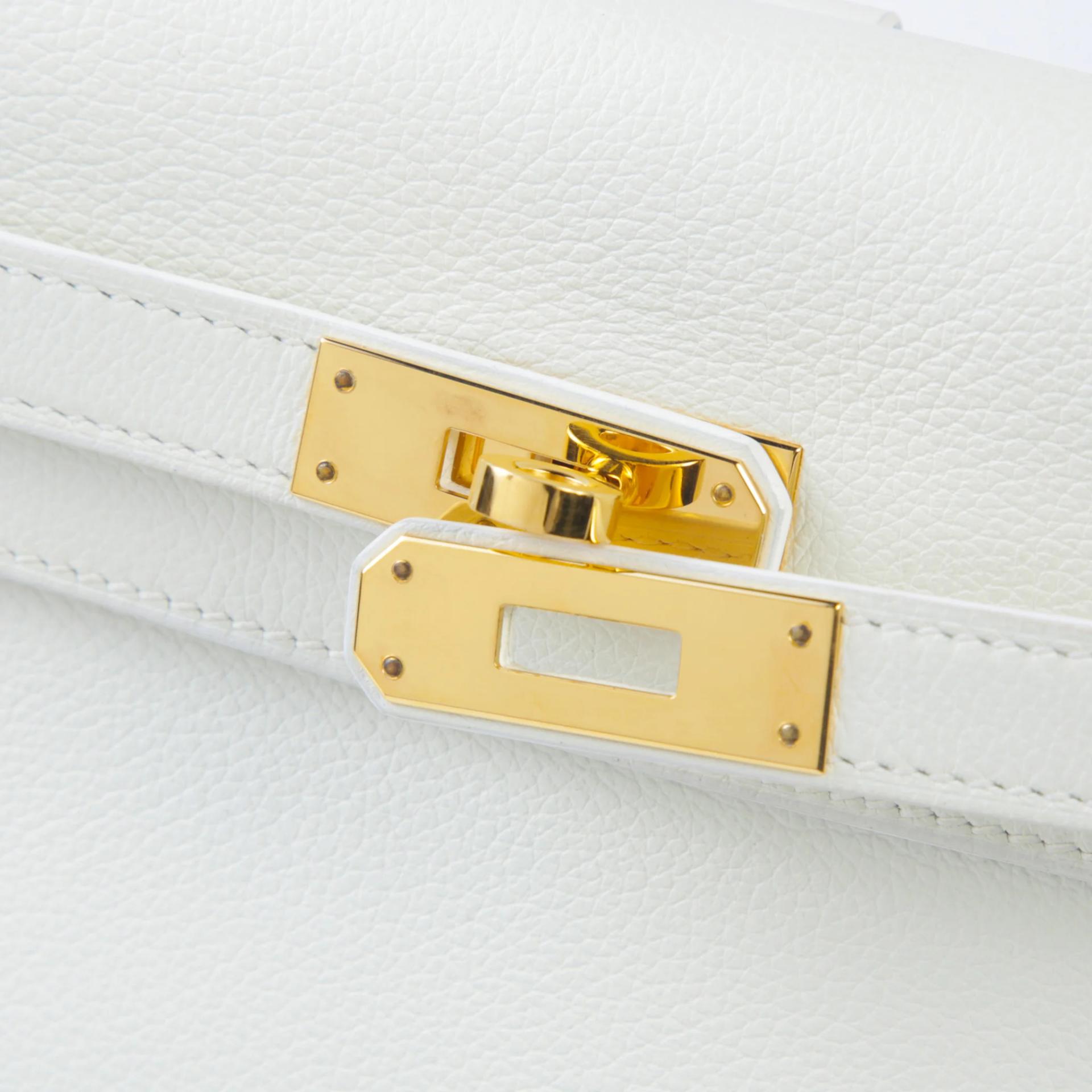 Very Good ( Rank A) HERMÈS Kelly Ado PM White (01) Evercolor Gold hardware Z (2021) - 8