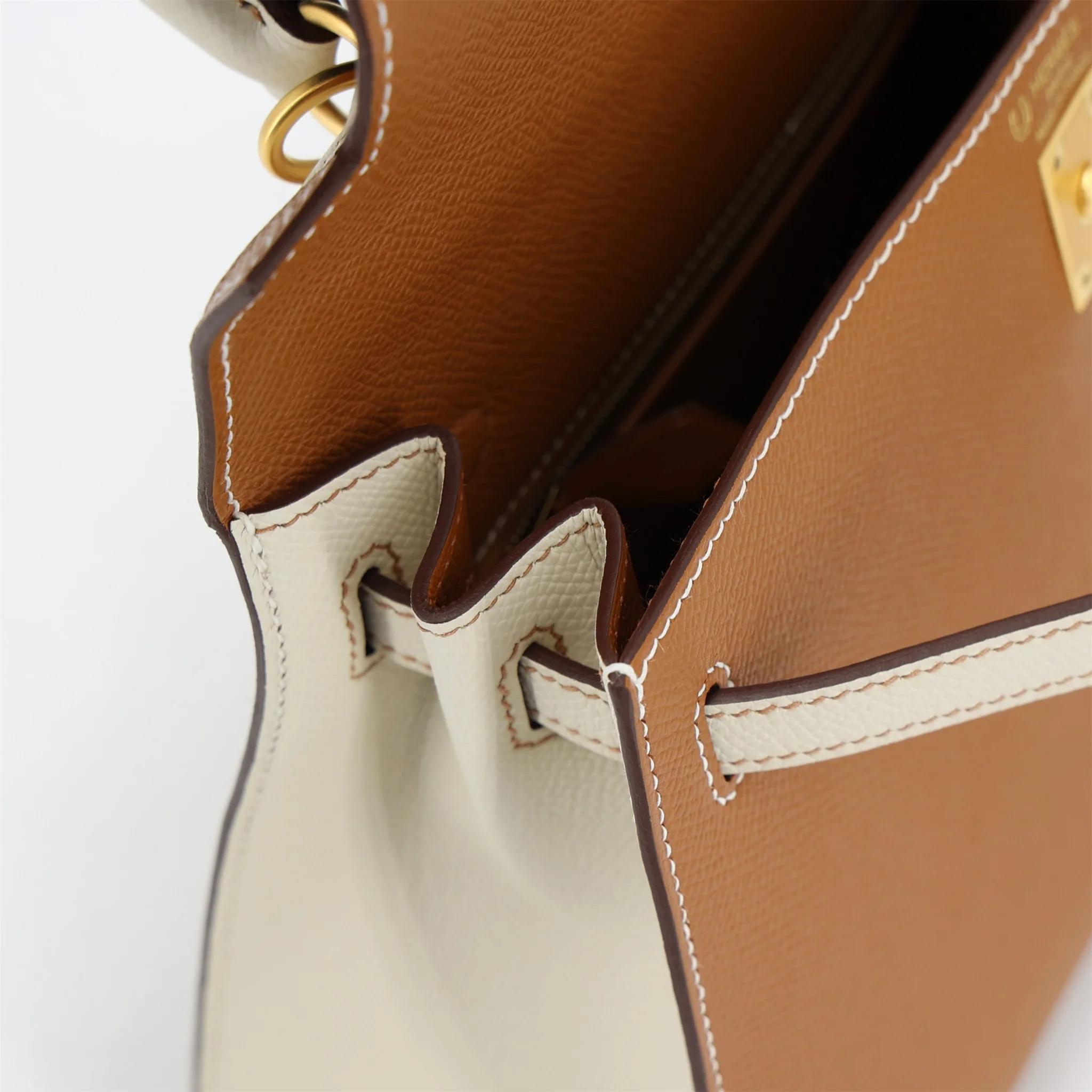 Unused ( Rank NS ) HERMÈS Special Order Kelly 25 Sellier Gold (37) Craie (10) Epsom Brushed Gold hardware W (2024) - 12
