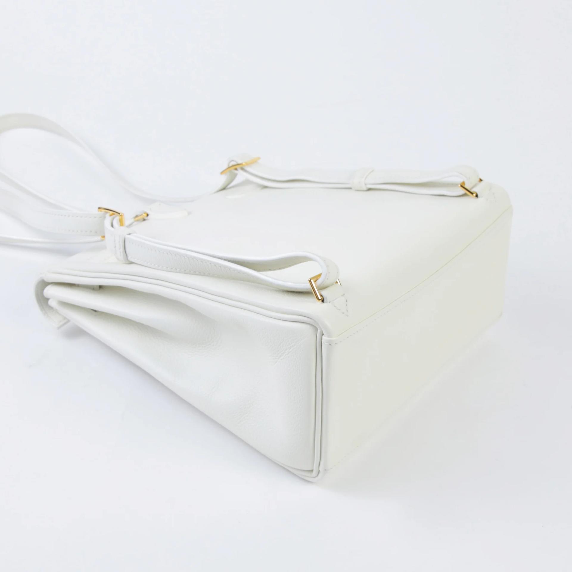 Very Good ( Rank A) HERMÈS Kelly Ado PM White (01) Evercolor Gold hardware Z (2021) - 7