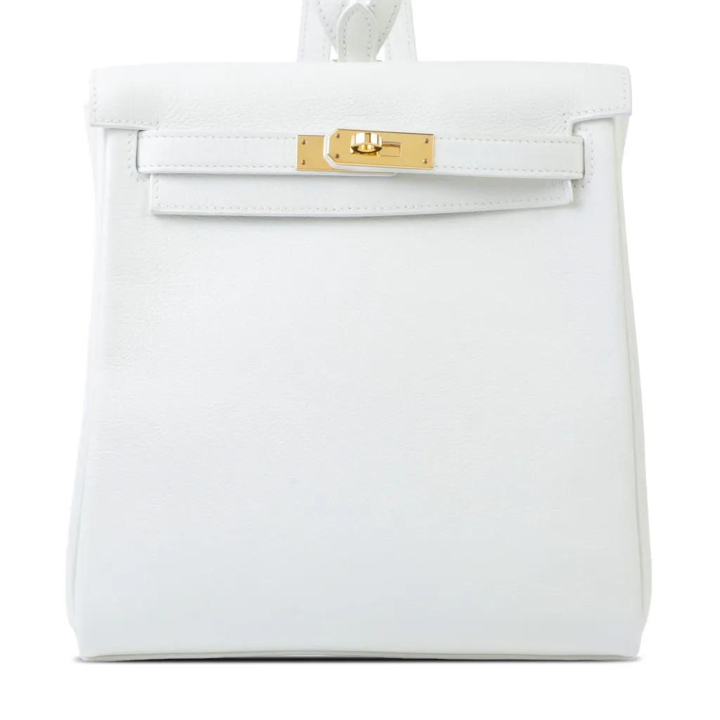 Kelly Ado PM White (01)