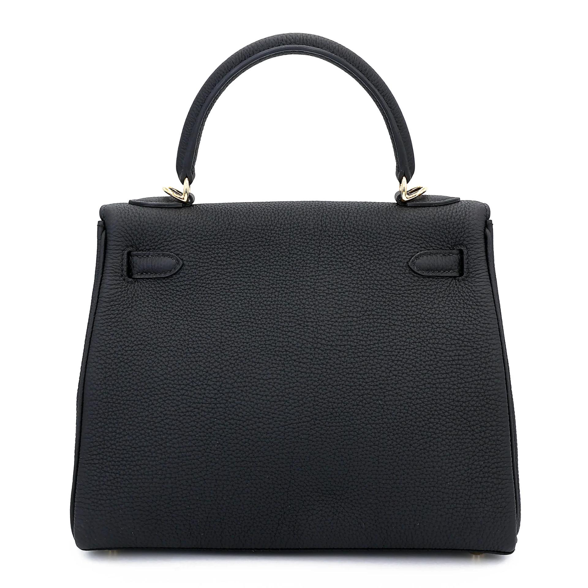Brand New ( Rank N ) HERMÈS Kelly 25 Noir (89) Togo Gold hardware K (2025) - 2