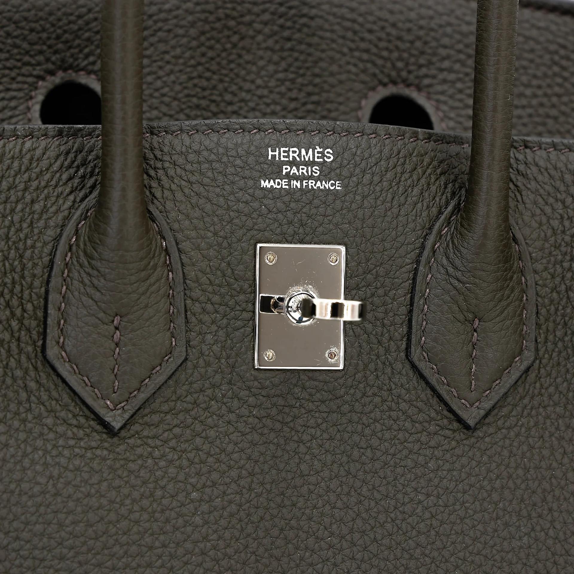 Very Good ( Rank A) HERMÈS Birkin 25 Vert de Gris (C6) Togo Palladium hardware U (2022) - 16