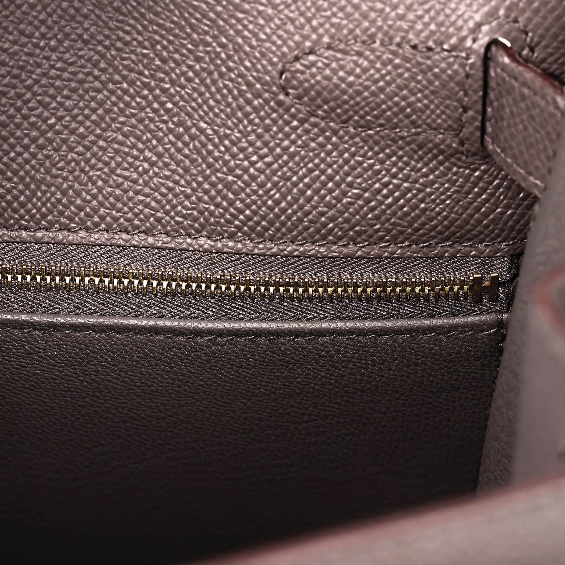Very Good ( Rank A) HERMÈS Kelly 28 Sellier Etain (8F) Epsom Gold hardware D (2019) - 22
