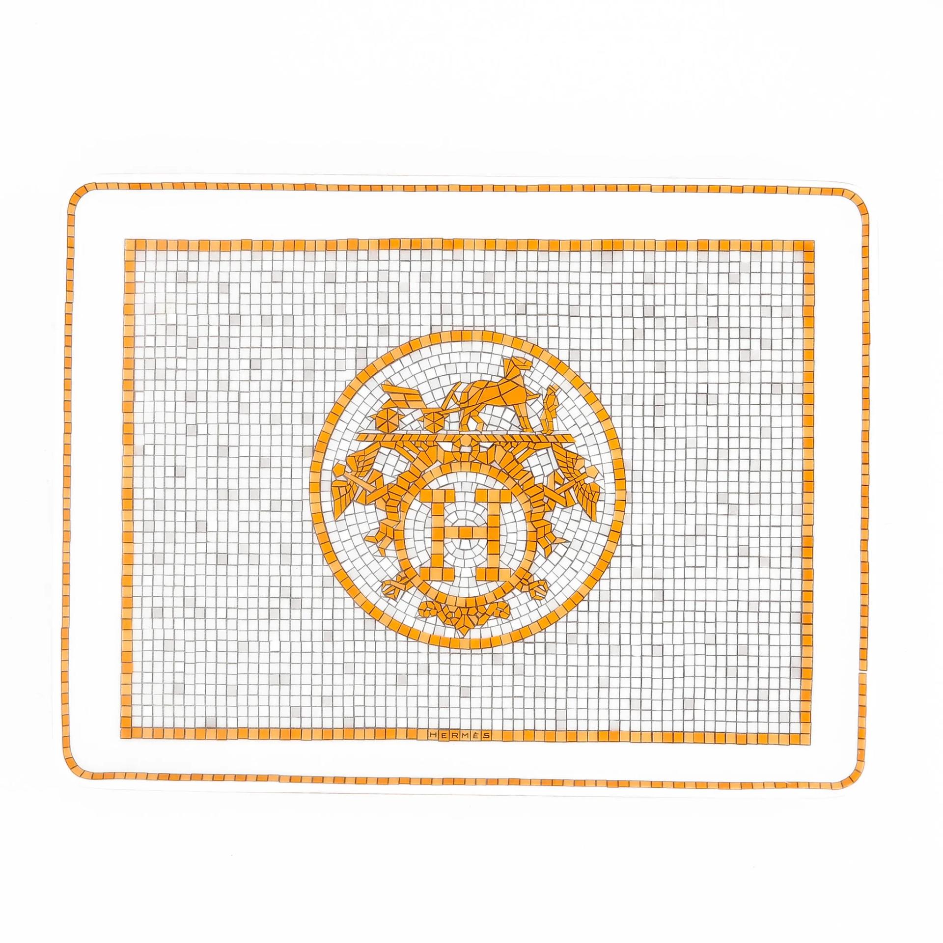 Brand New ( Rank N ) HERMÈS Mosaique au 24 gold tray, small model White Gold Porcelain - 4