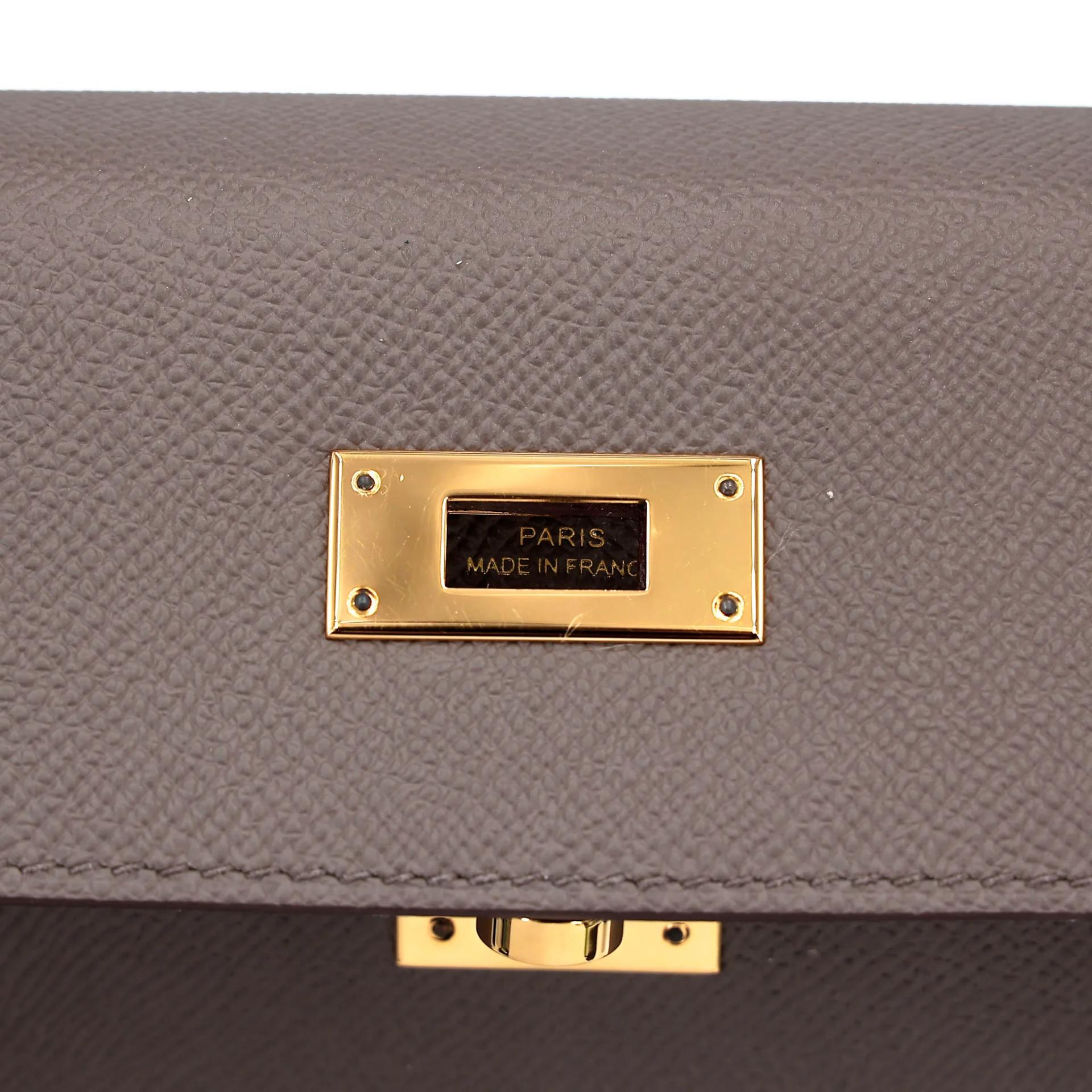 Very Good ( Rank A) HERMÈS Kelly 28 Sellier Etain (8F) Epsom Gold hardware D (2019) - 15