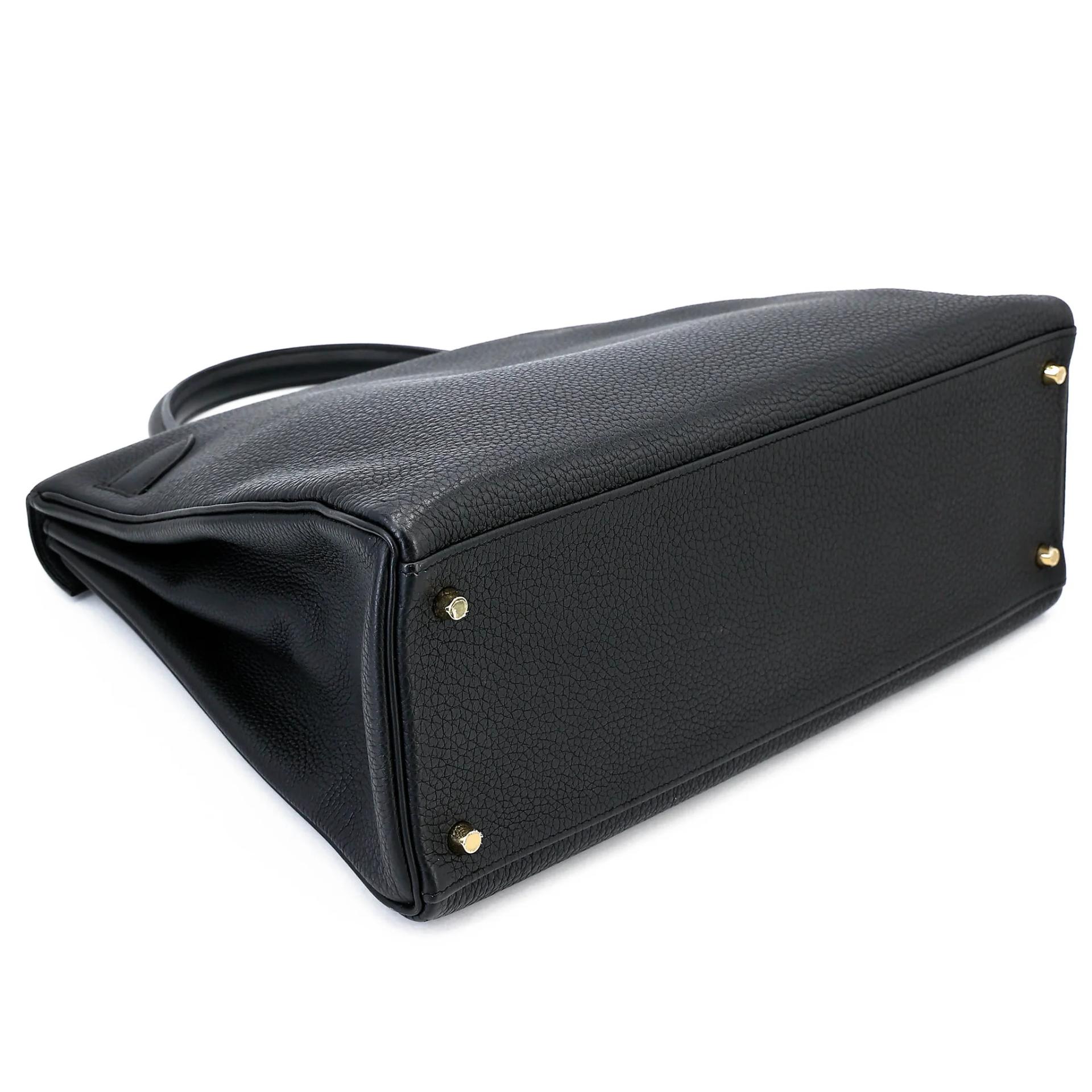 Excellent ( Rank SA ) HERMÈS Kelly 40 Noir (89) Togo Gold hardware A (2017) - 7