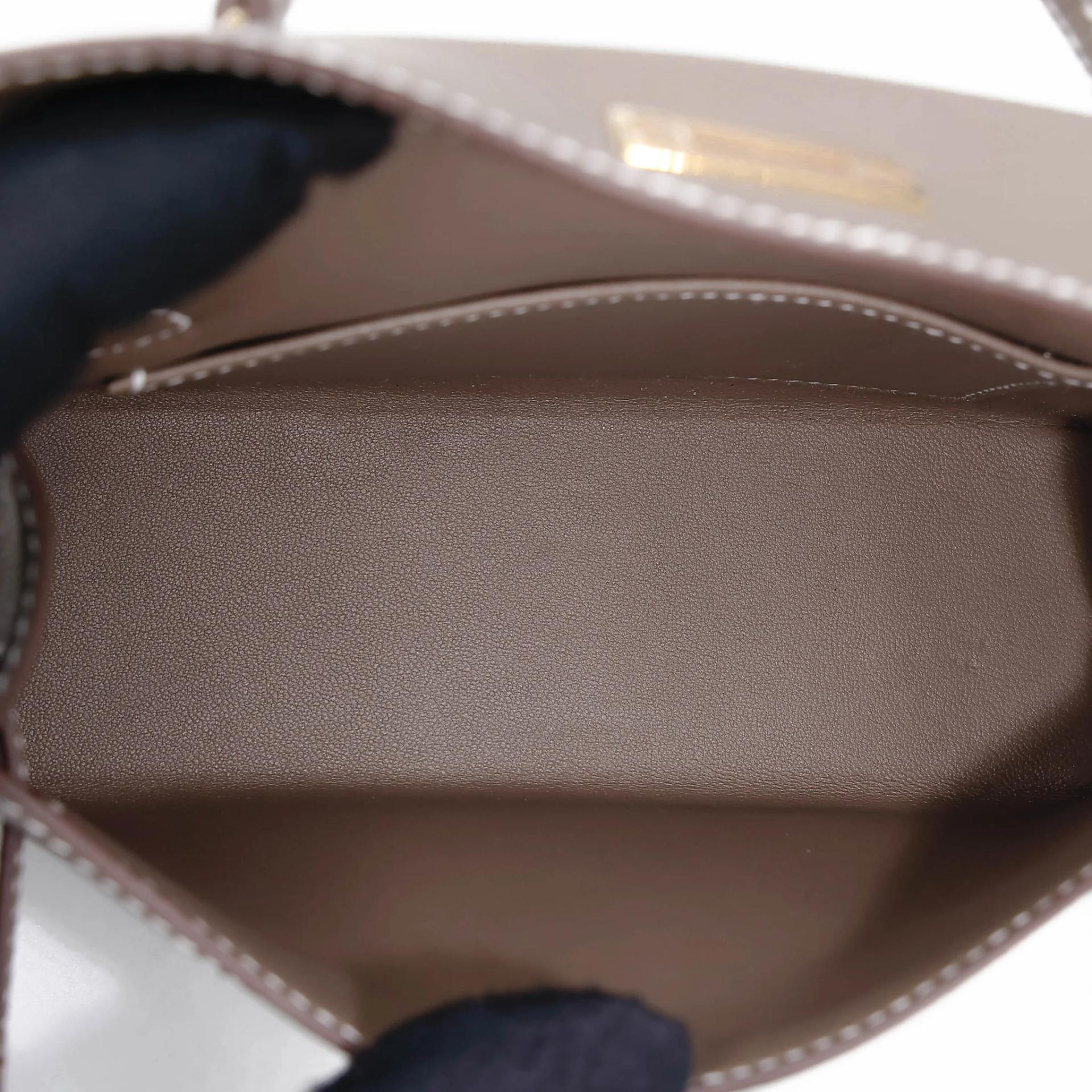 Brand New ( Rank N ) HERMÈS Mini Kelly II Etoupe (18) Epsom Gold hardware G (2026) - 17