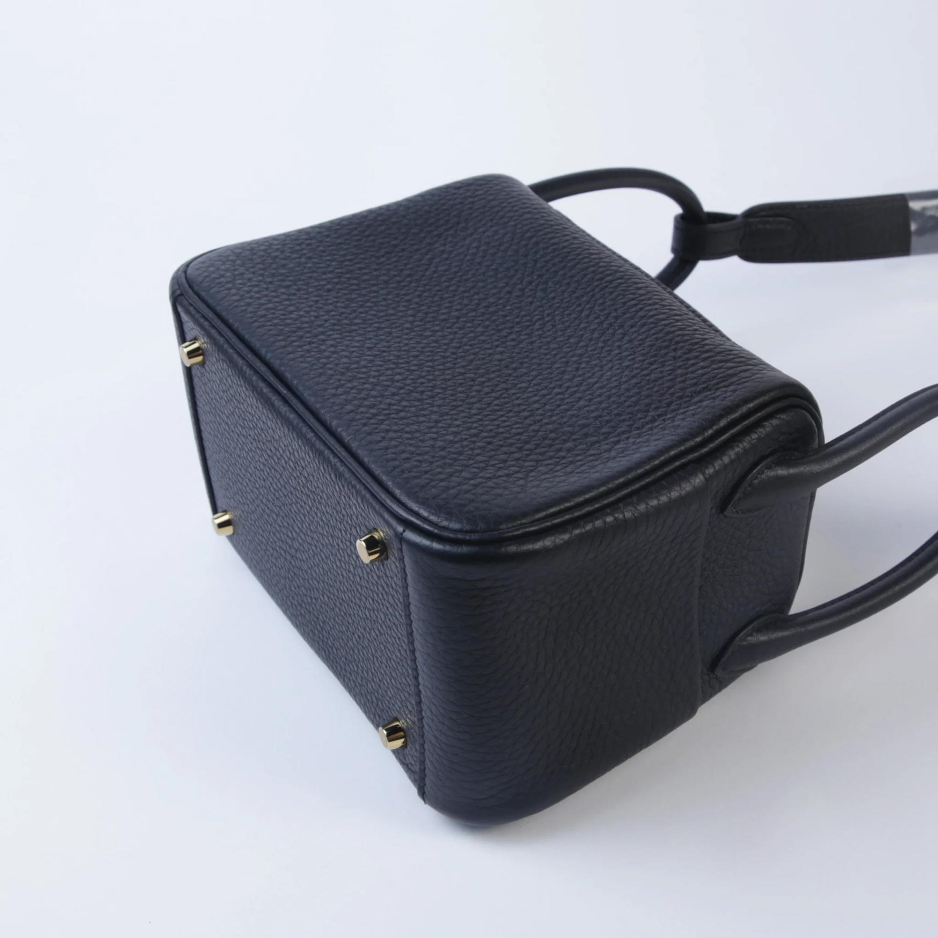 Brand New ( Rank N ) HERMÈS Mini Lindy Noir (89) Clemence Gold hardware G (2026) - 7