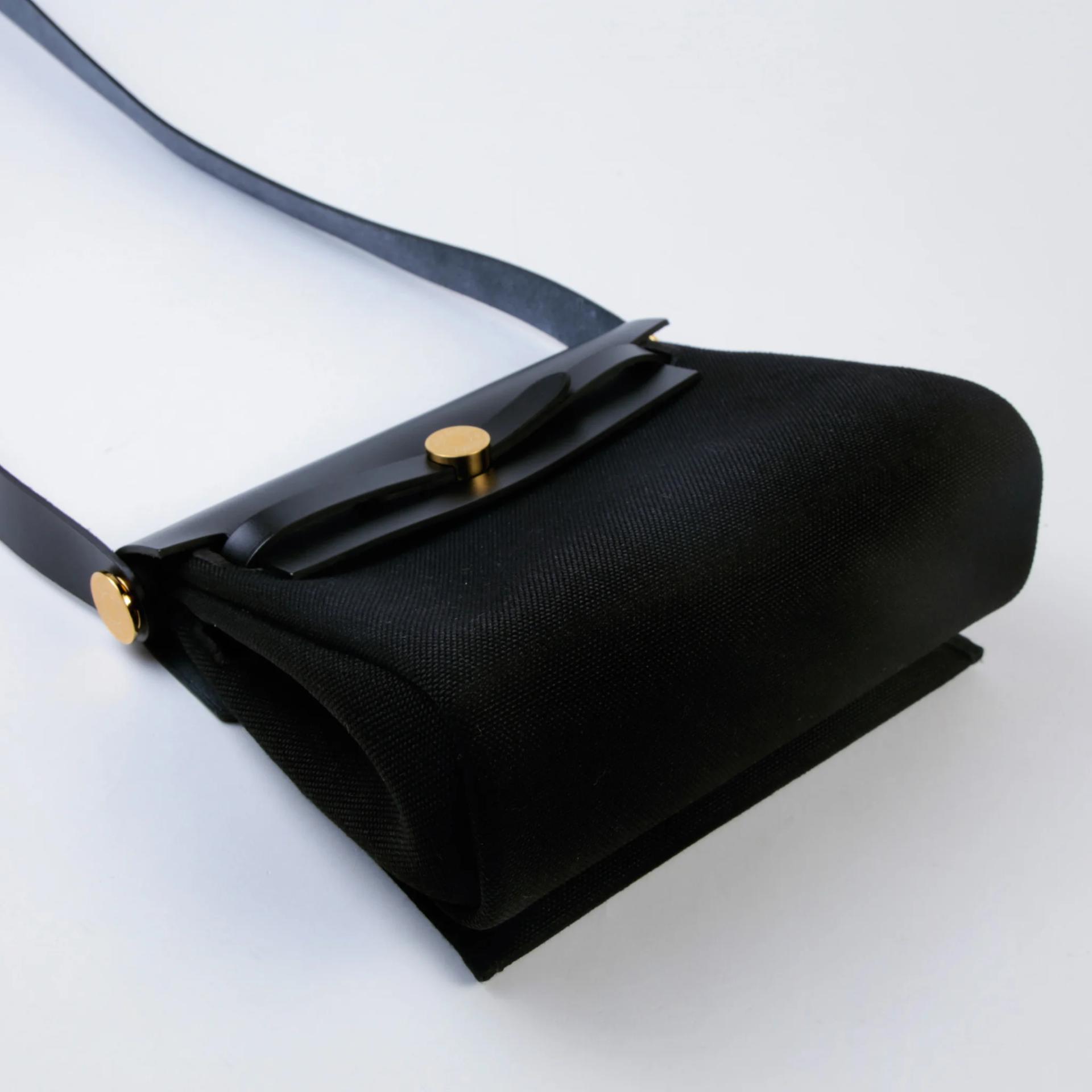Brand New ( Rank N ) HERMÈS Herbag Zip Mini 20 Noir (89) Vache Hunter Toile H canvas Gold hardware G (2026) - 4