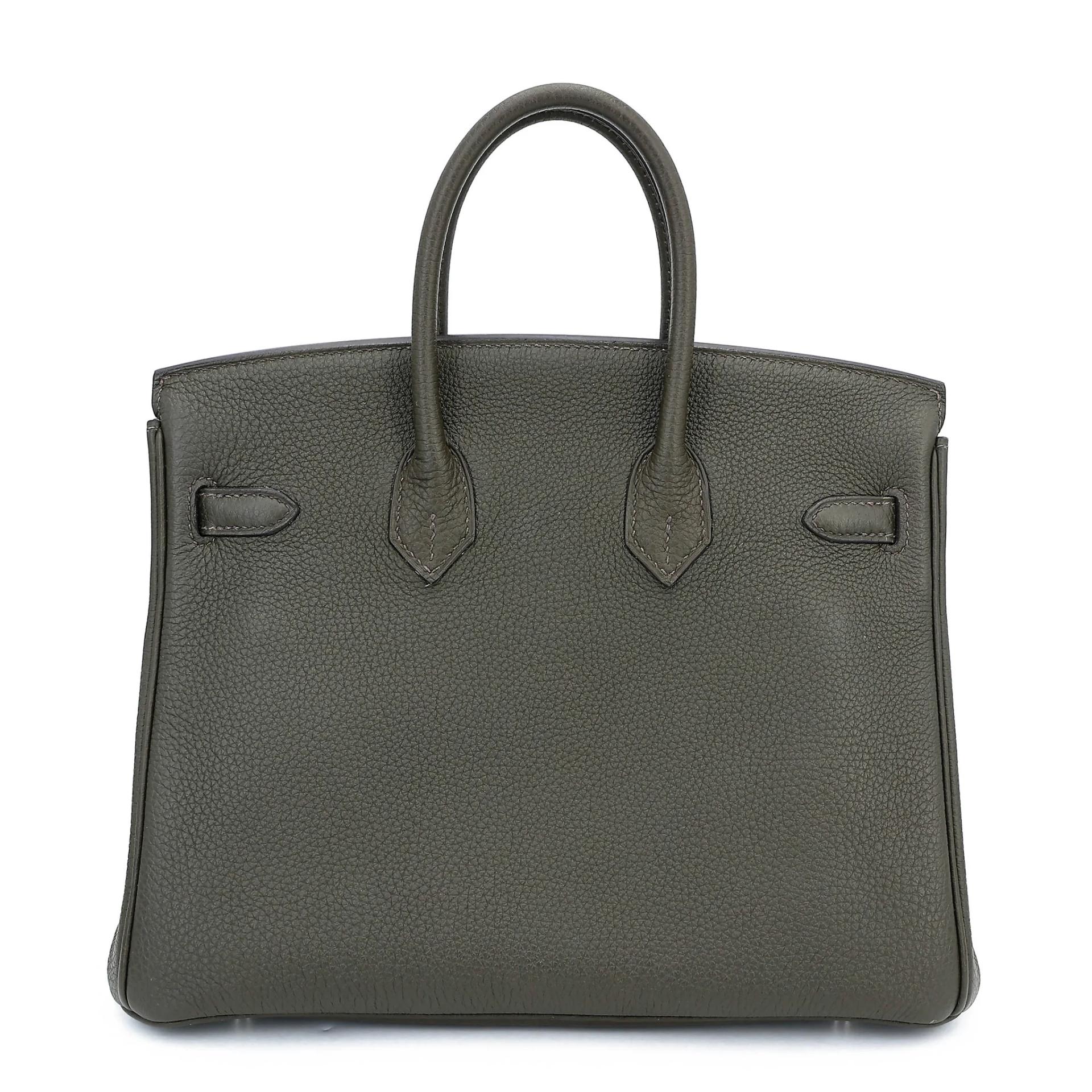 Very Good ( Rank A) HERMÈS Birkin 25 Vert de Gris (C6) Togo Palladium hardware Y (2020) - 2