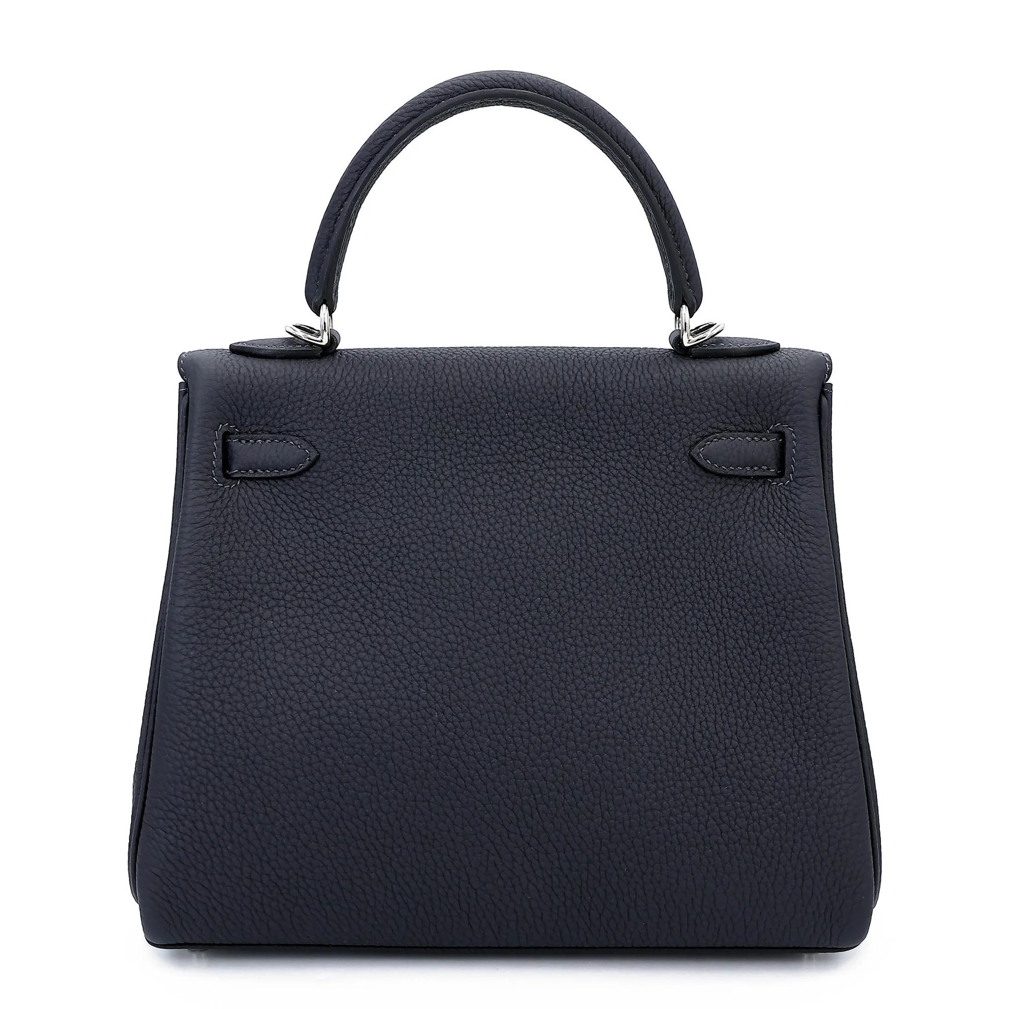 Kelly 25 Caban (3Y)