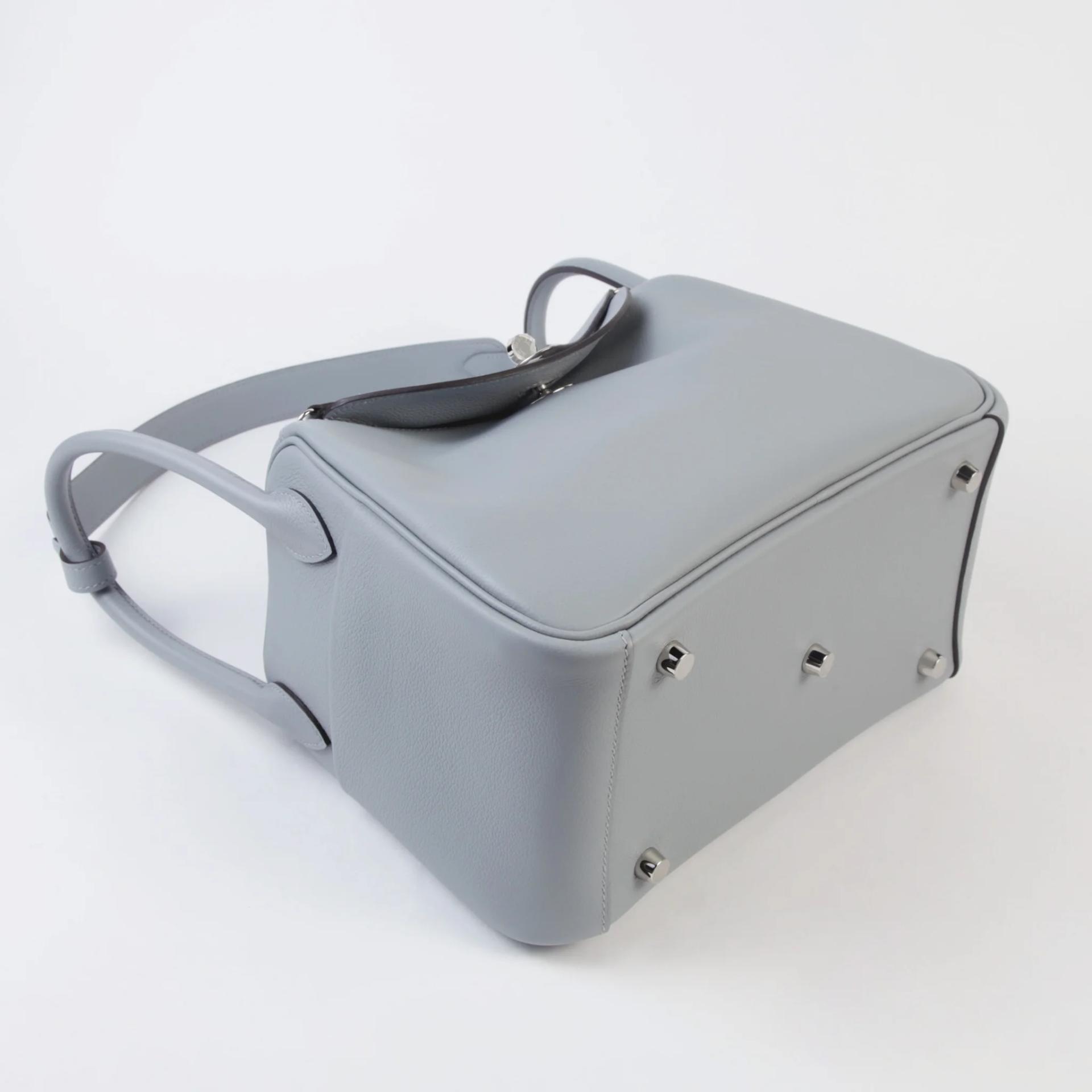 全新 HERMÈS 爱马仕 Lindy 26 P0 木偶灰 Gris Pantin Evercolor皮 银扣 G刻 2026年 - 4
