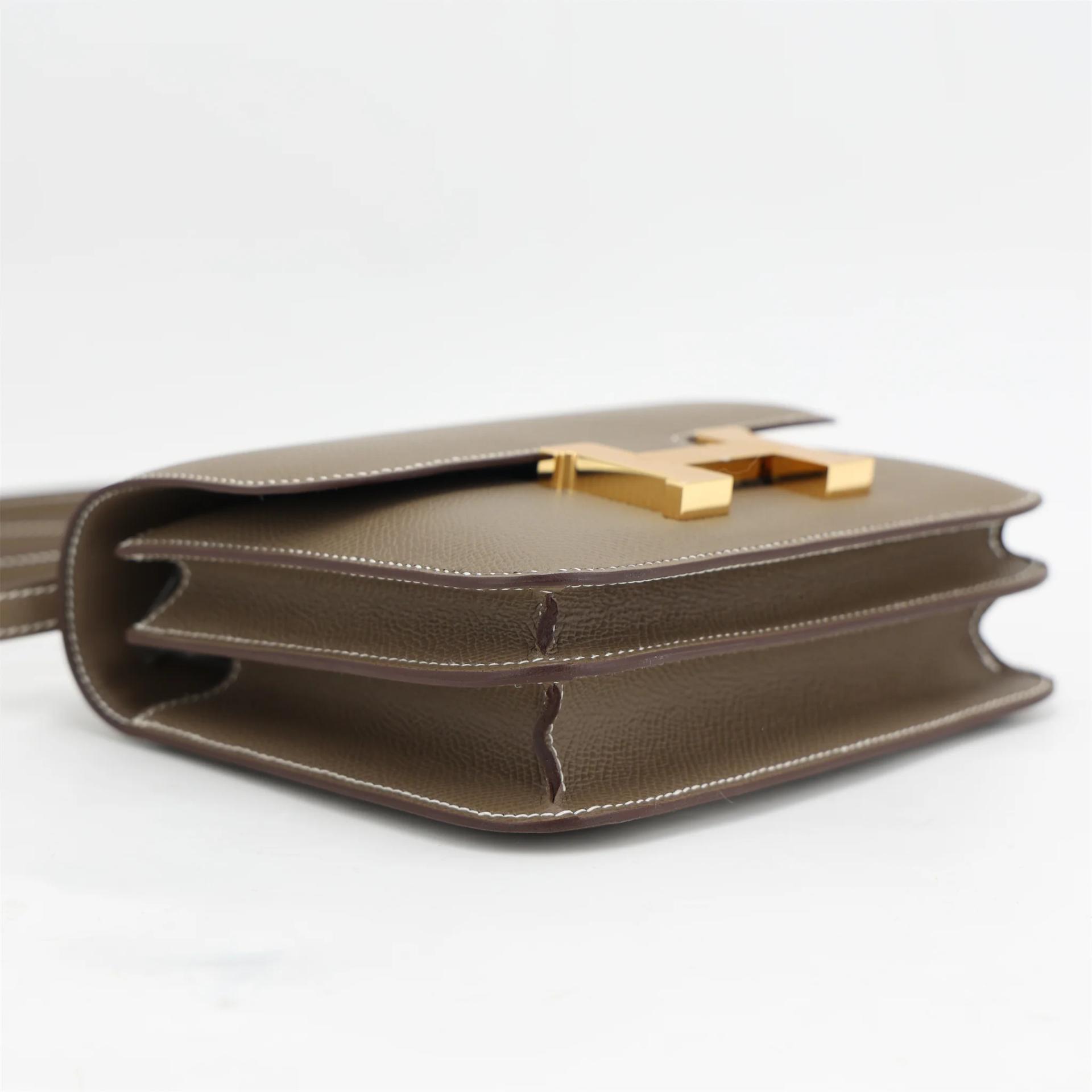 Brand New ( Rank N ) HERMÈS Constance Mini 19 Mirror Etoupe (18) Epsom Gold hardware K (2025) - 4