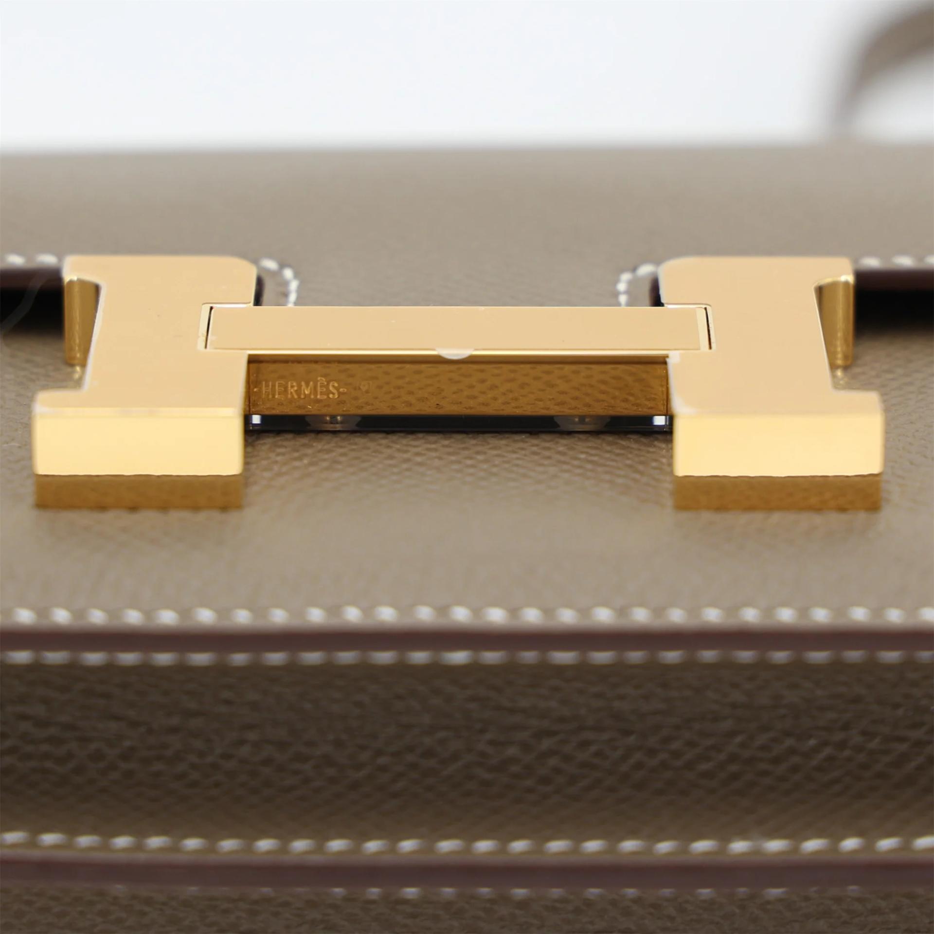 Brand New ( Rank N ) HERMÈS Constance Mini 19 Mirror Etoupe (18) Epsom Gold hardware K (2025) - 9