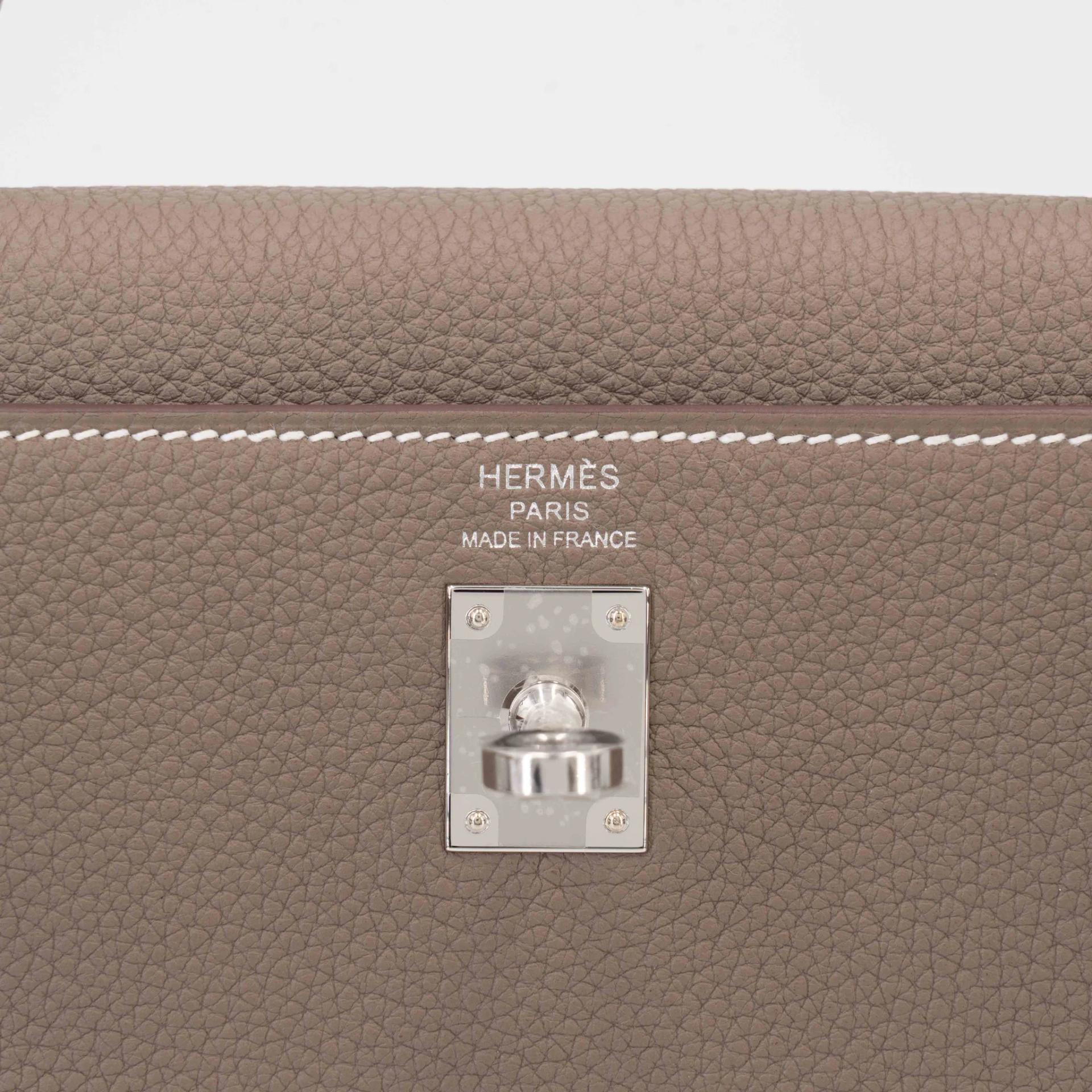 Brand New ( Rank N ) HERMÈS Kelly 25 Etoupe (18) Togo Palladium hardware G (2026) - 9