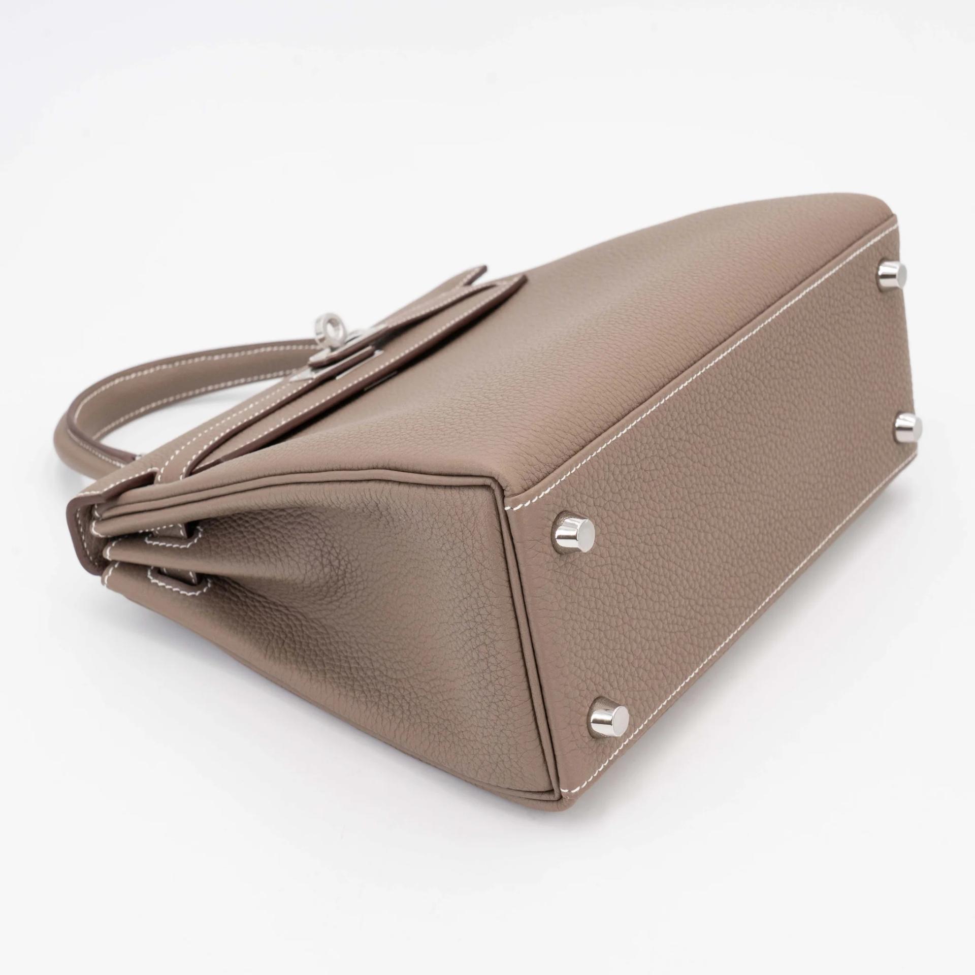 Brand New ( Rank N ) HERMÈS Kelly 25 Etoupe (18) Togo Palladium hardware G (2026) - 4