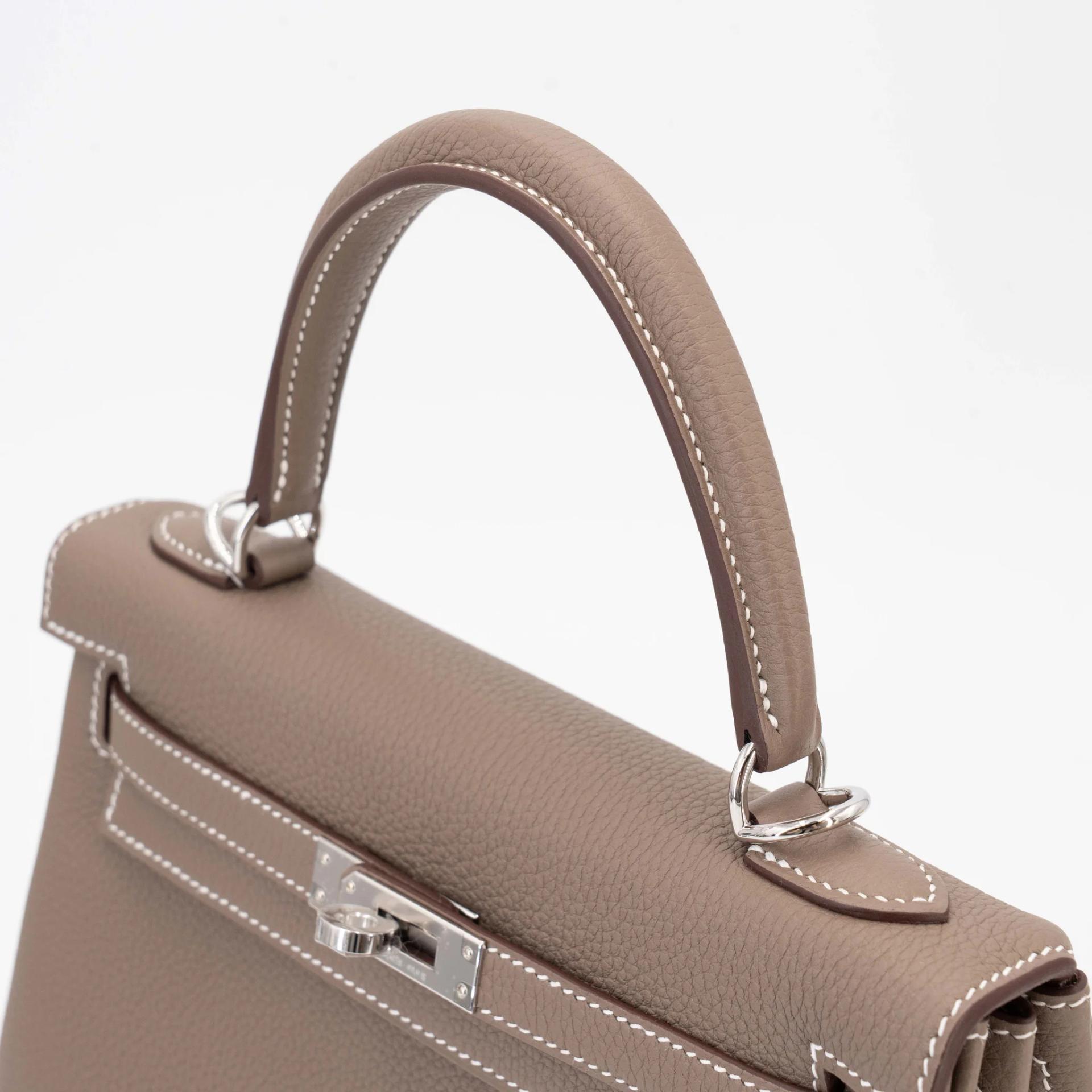 Brand New ( Rank N ) HERMÈS Kelly 25 Etoupe (18) Togo Palladium hardware G (2026) - 3