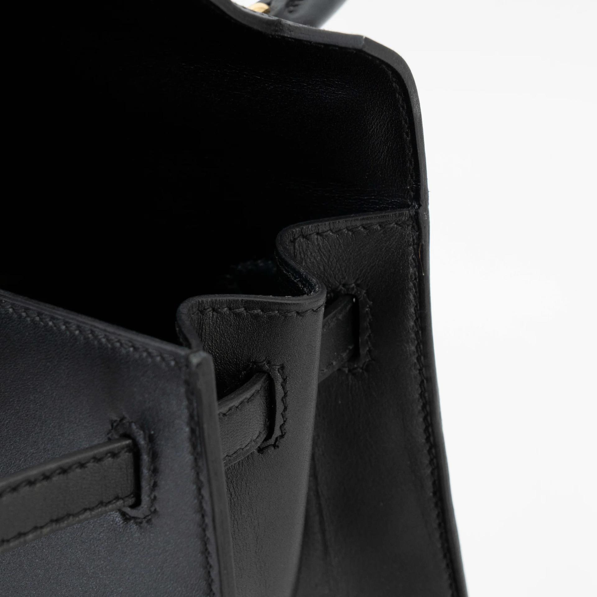 Brand New ( Rank N ) HERMÈS Kelly 25 Sellier Noir (89) Tadelakt Gold hardware G (2026) - 11