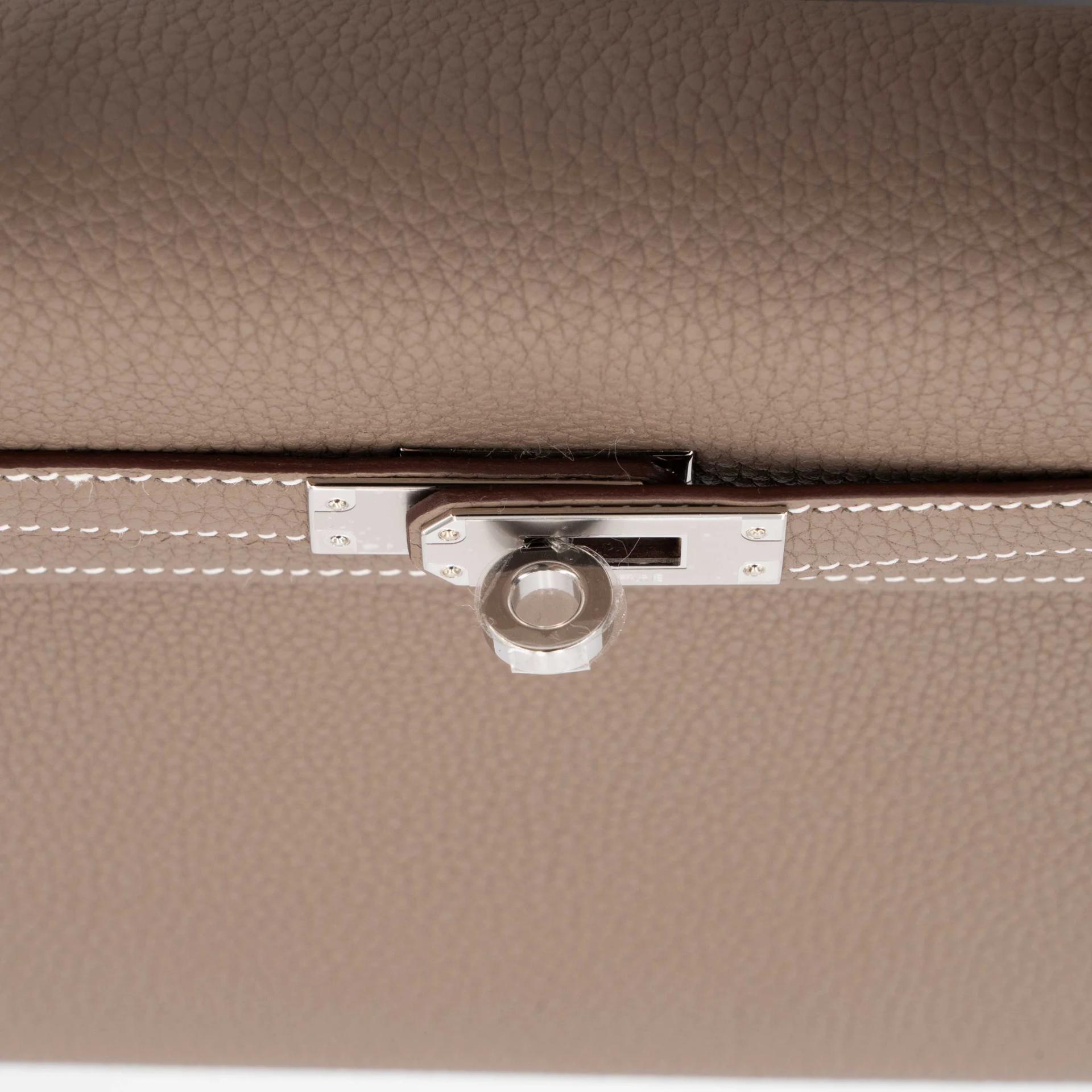 Brand New ( Rank N ) HERMÈS Kelly 25 Etoupe (18) Togo Palladium hardware G (2026) - 10