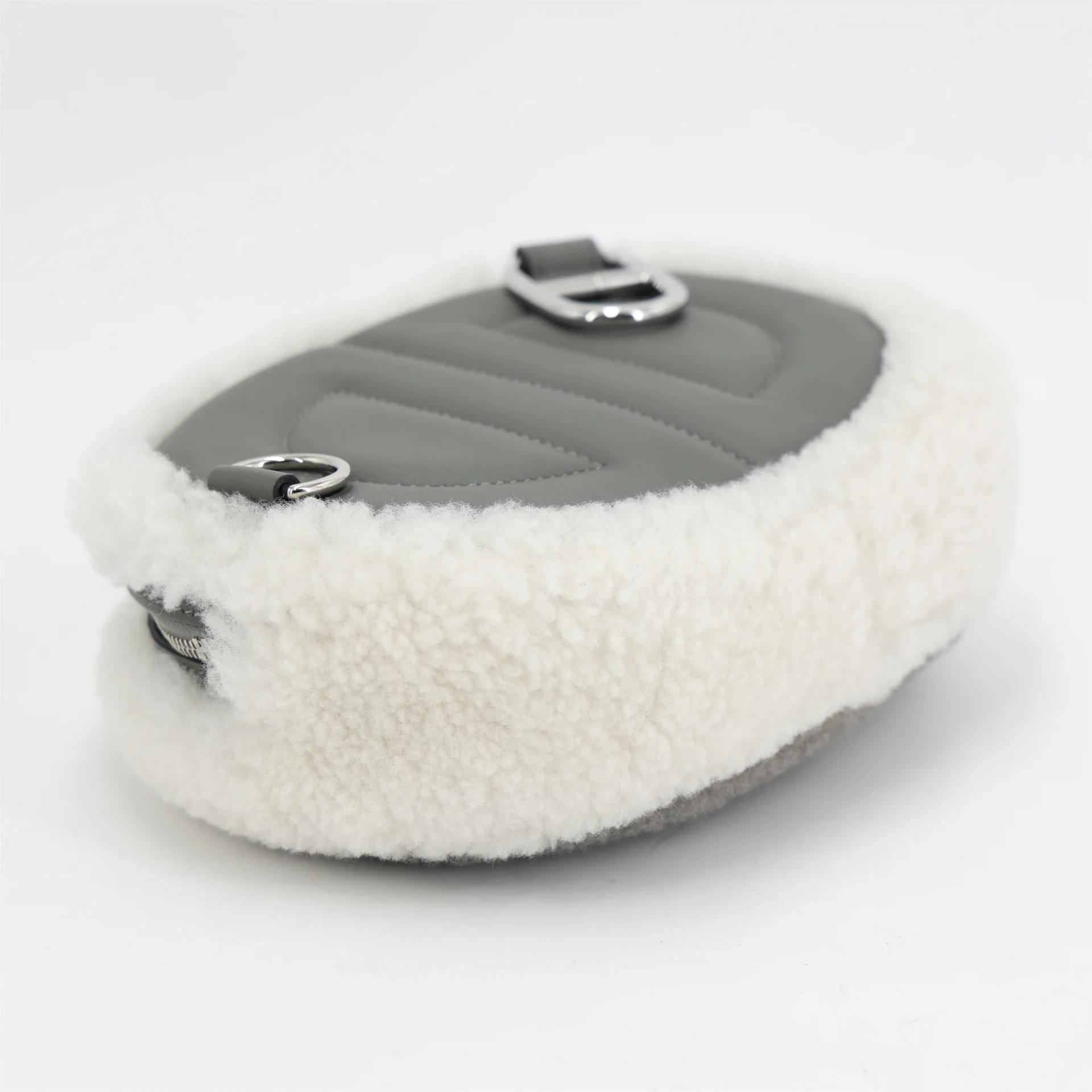 Excellent ( Rank SA ) HERMÈS In-The-Loop belt bag Gris Meyer (0L) Merino Wool Swift Palladium hardware W (2024) - 5