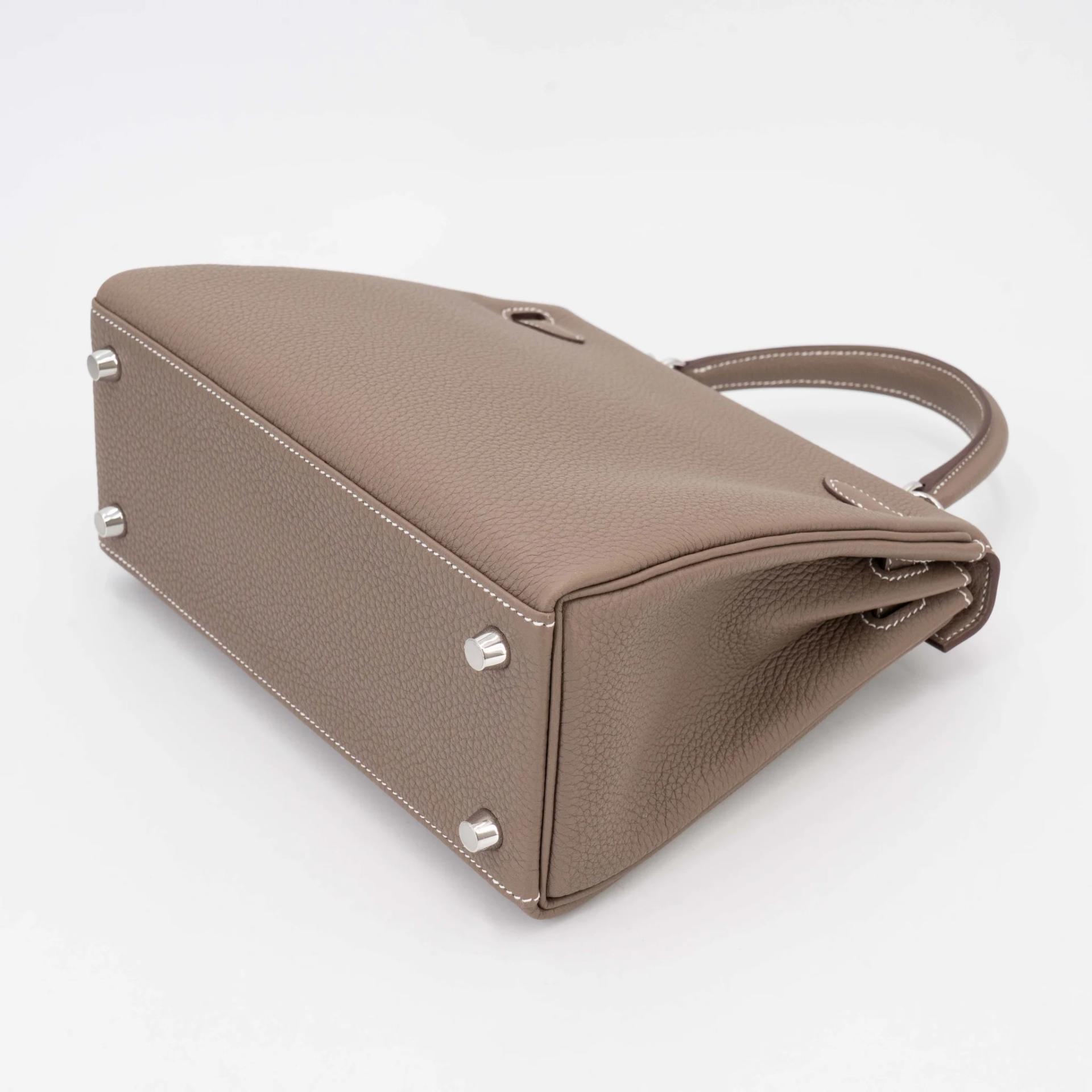 Brand New ( Rank N ) HERMÈS Kelly 25 Etoupe (18) Togo Palladium hardware G (2026) - 6