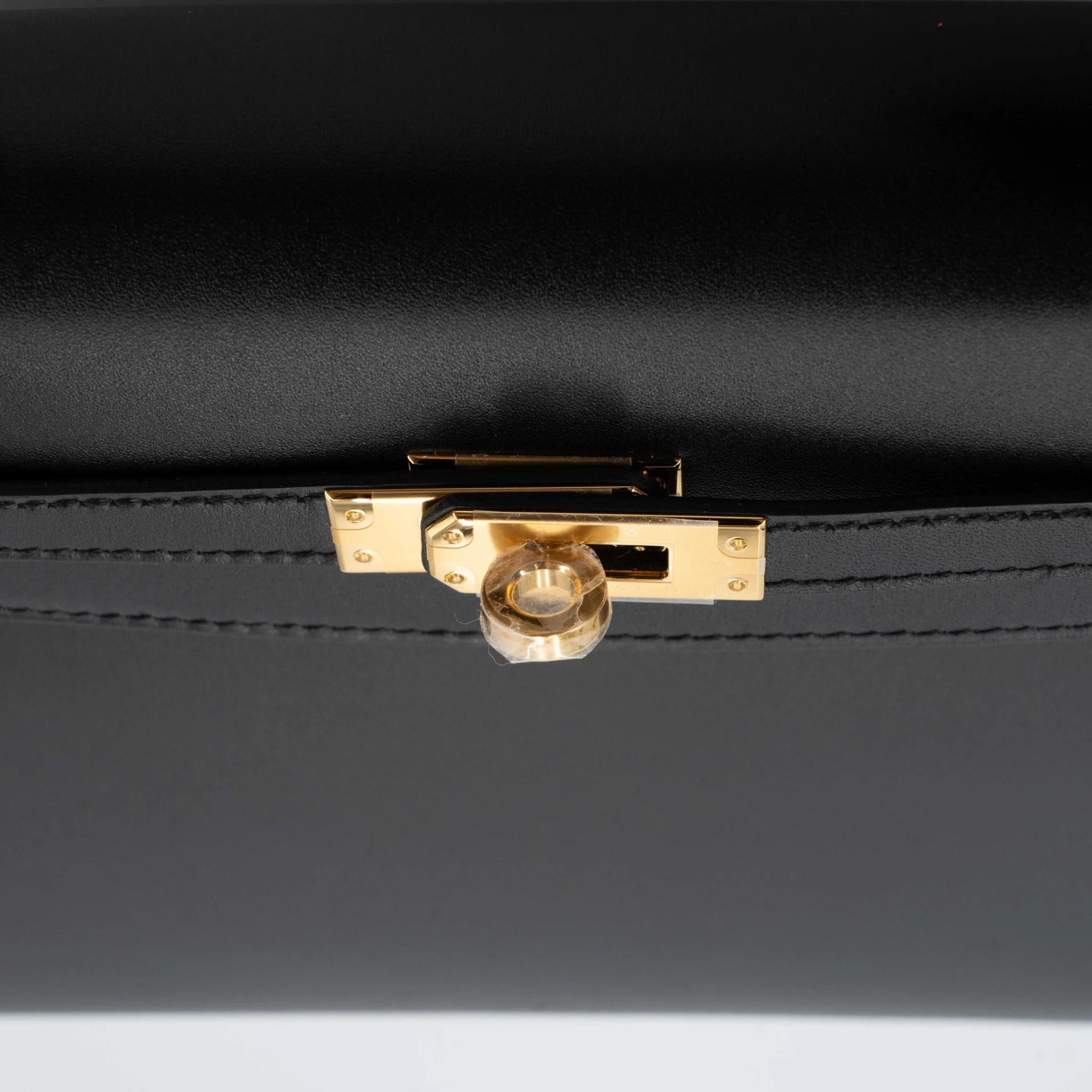 Brand New ( Rank N ) HERMÈS Kelly 25 Sellier Noir (89) Tadelakt Gold hardware G (2026) - 10