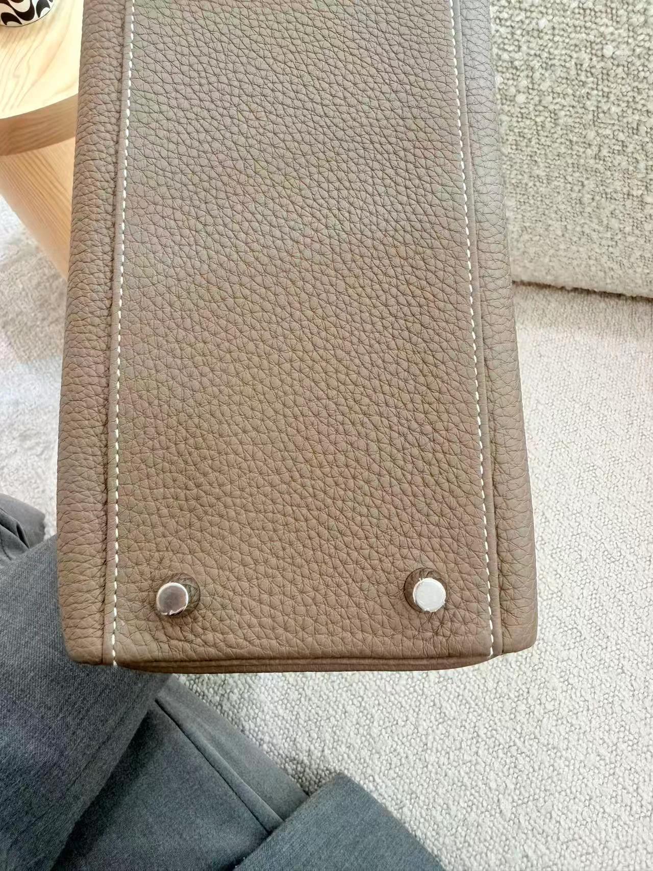 Excellent ( Rank SA ) HERMÈS Kelly 28 Etoupe (18) Togo Palladium hardware U (2022) - 19