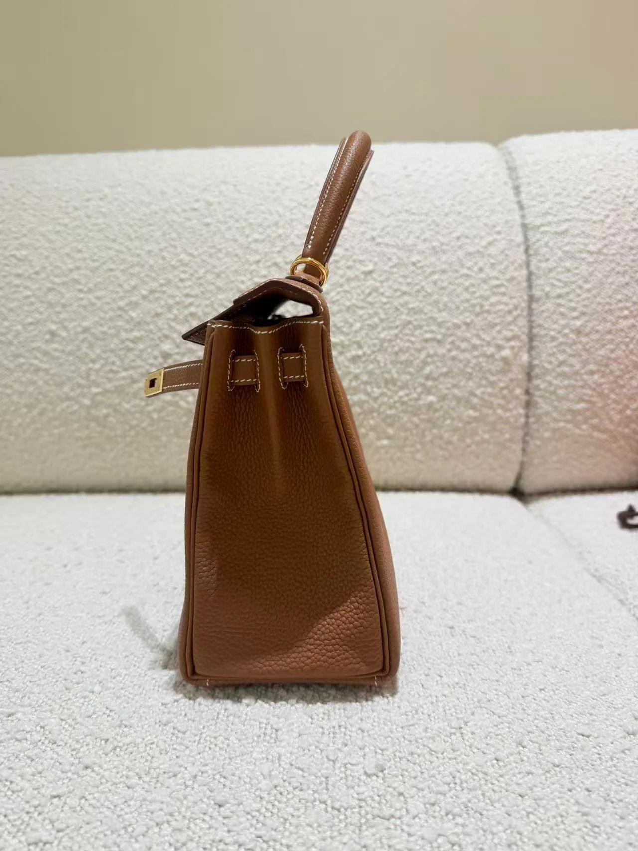 Unused ( Rank NS ) HERMÈS Kelly 25 Gold (37) Togo Gold hardware K (2025) - 14