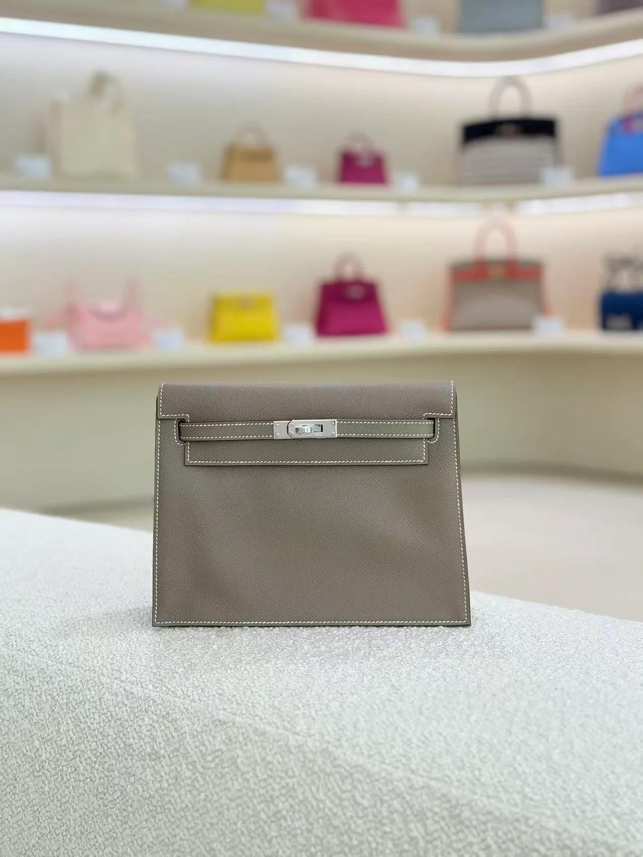 ランク N 新品 HERMÈS エルメス ケリーダンス エトゥープ (18) エバーカラー シルバー金具 G刻印 (2026) - 3