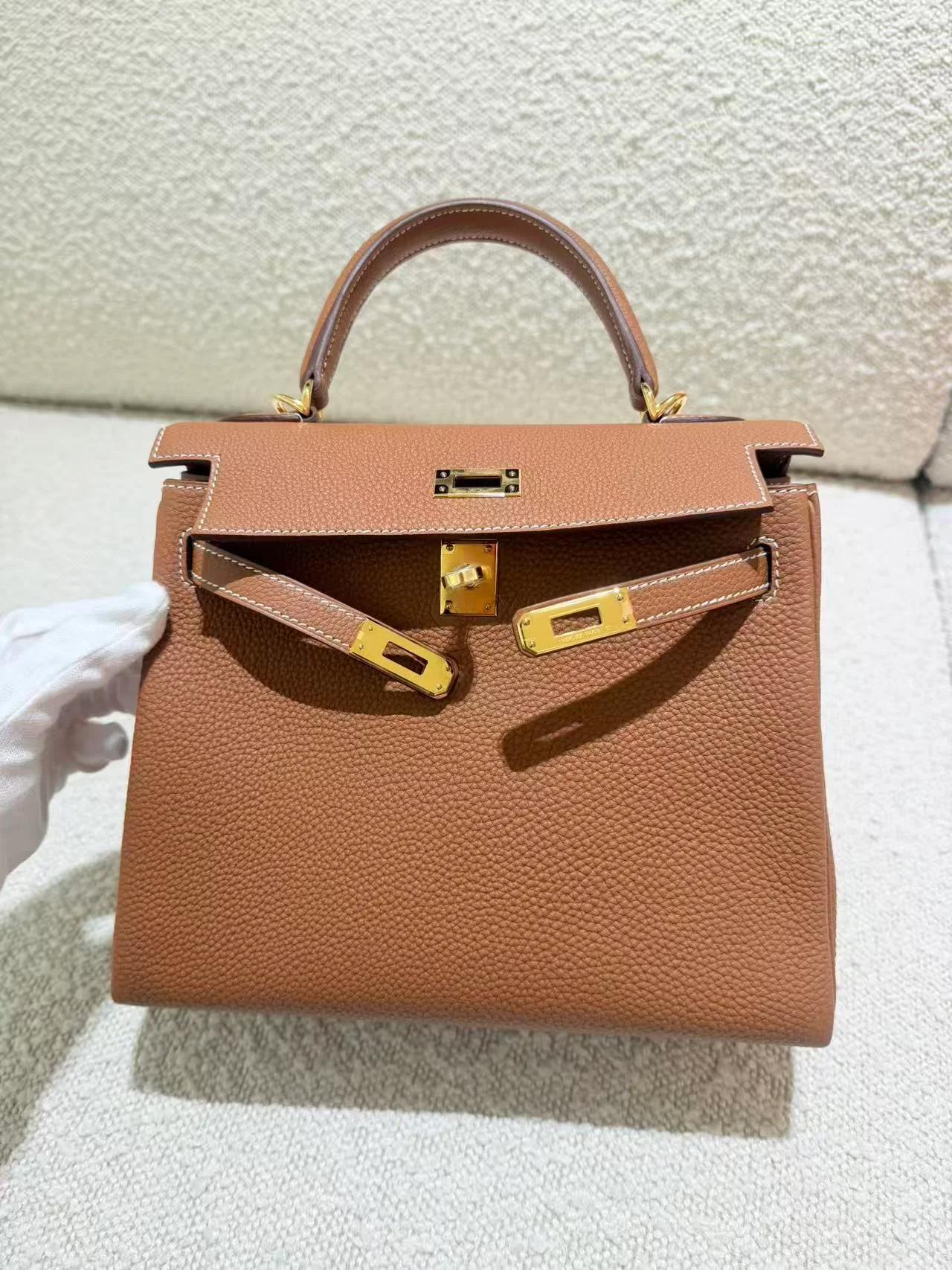 Unused ( Rank NS ) HERMÈS Kelly 25 Gold (37) Togo Gold hardware K (2025) - 6