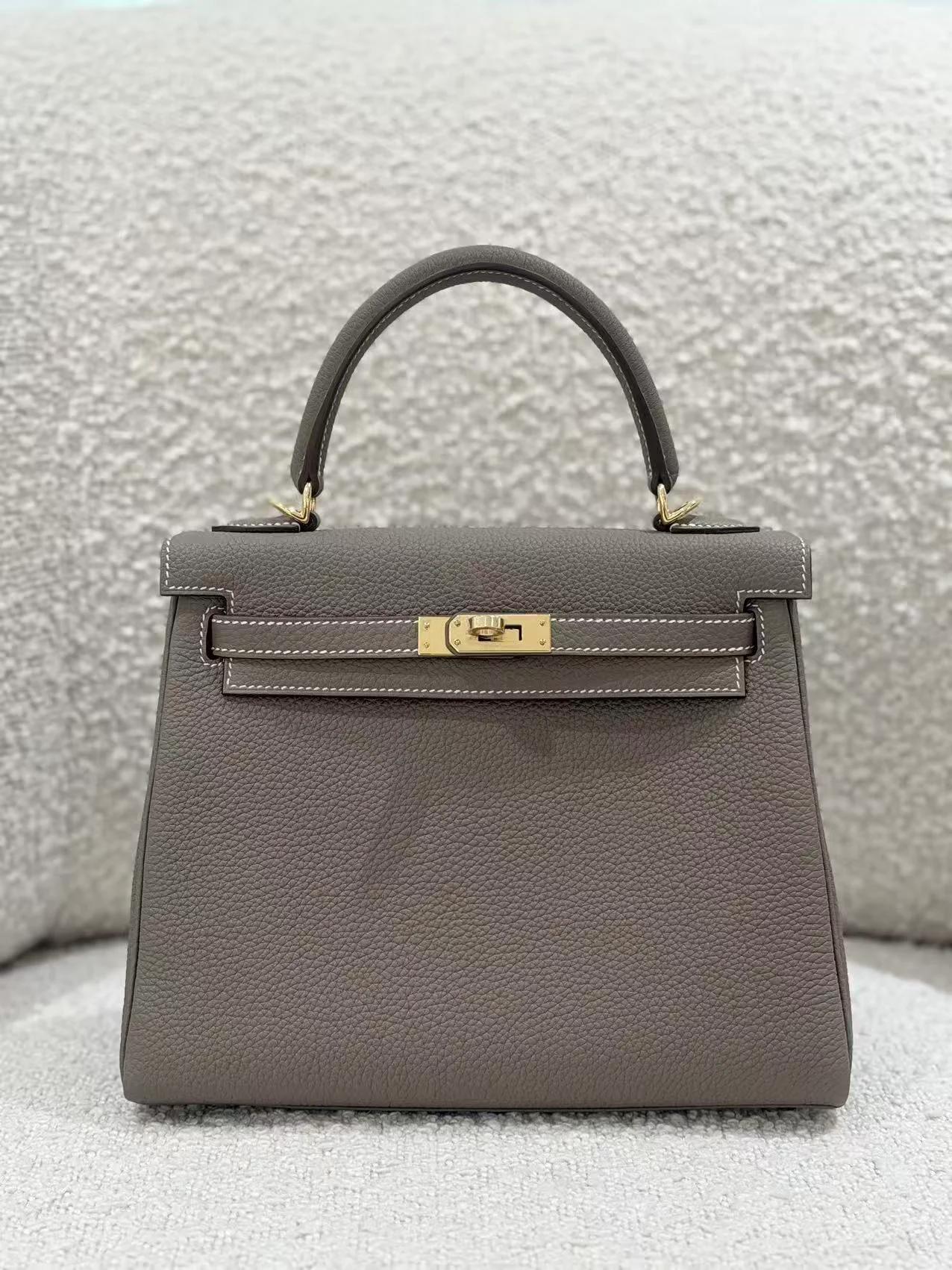 Brand New ( Rank N ) HERMÈS Kelly 25 Etoupe (18) Togo Gold hardware G (2026) - 5