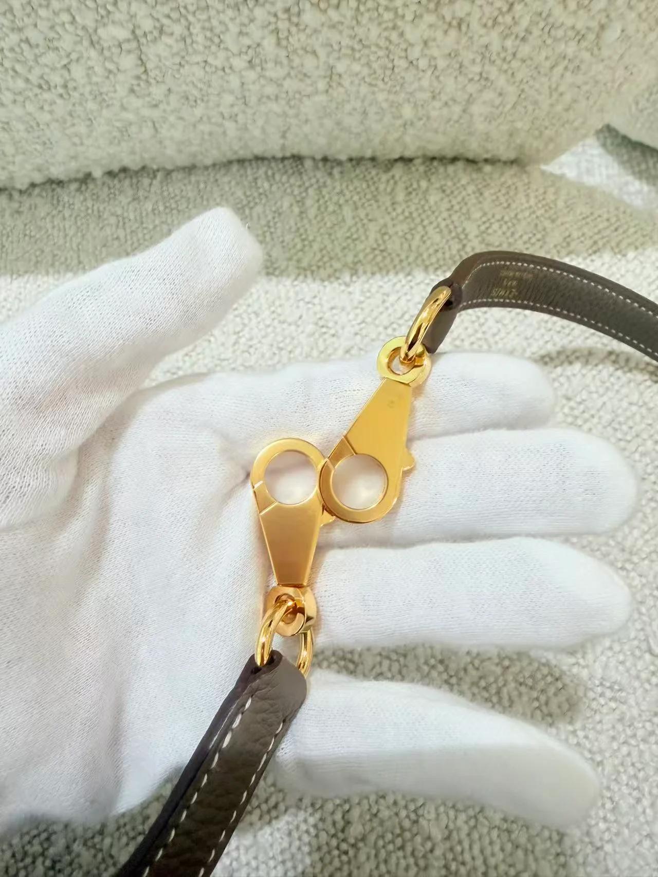 Brand New ( Rank N ) HERMÈS Kelly 25 Etoupe (18) Togo Gold hardware G (2026) - 24