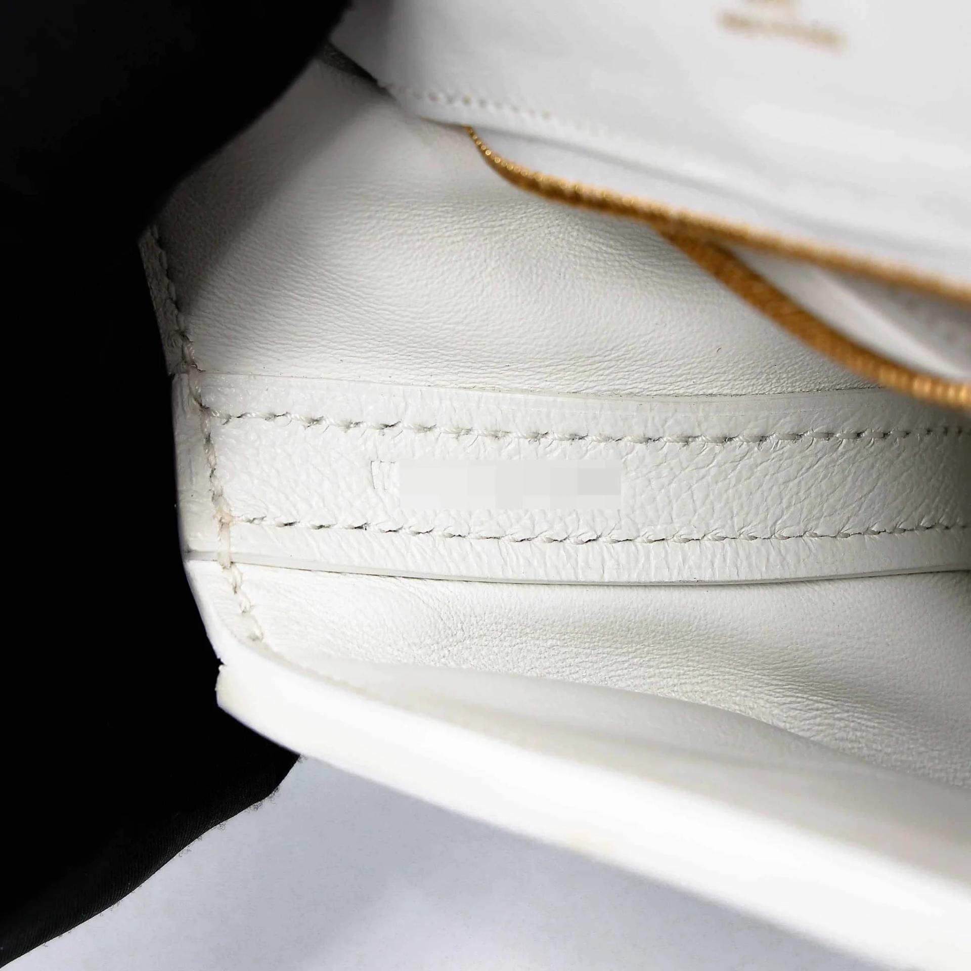 Very Good ( Rank A) HERMÈS 24/24 - 21 mini White (01) Evercolor Swift Gold hardware W (2024) - 21