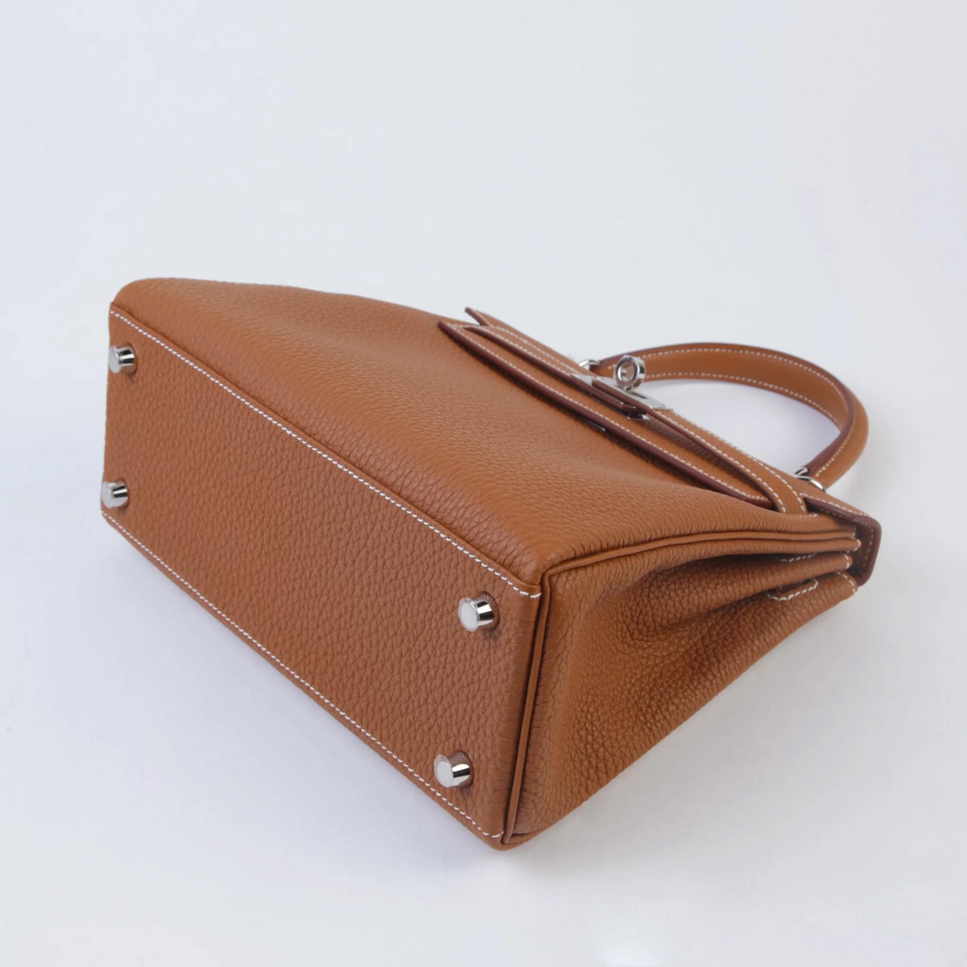 Brand New ( Rank N ) HERMÈS Kelly 25 Gold (37) Togo Palladium hardware G (2026) - 5
