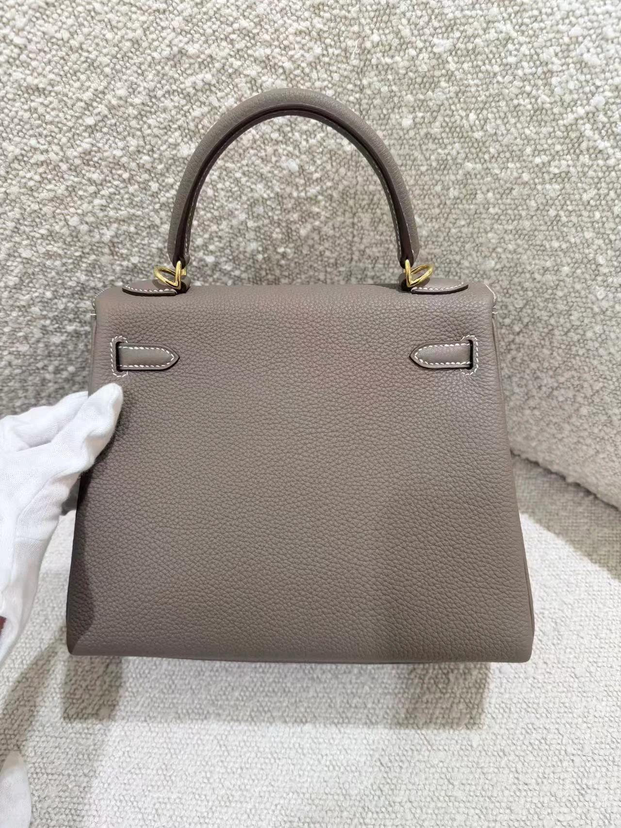 Brand New ( Rank N ) HERMÈS Kelly 25 Etoupe (18) Togo Gold hardware G (2026) - 8