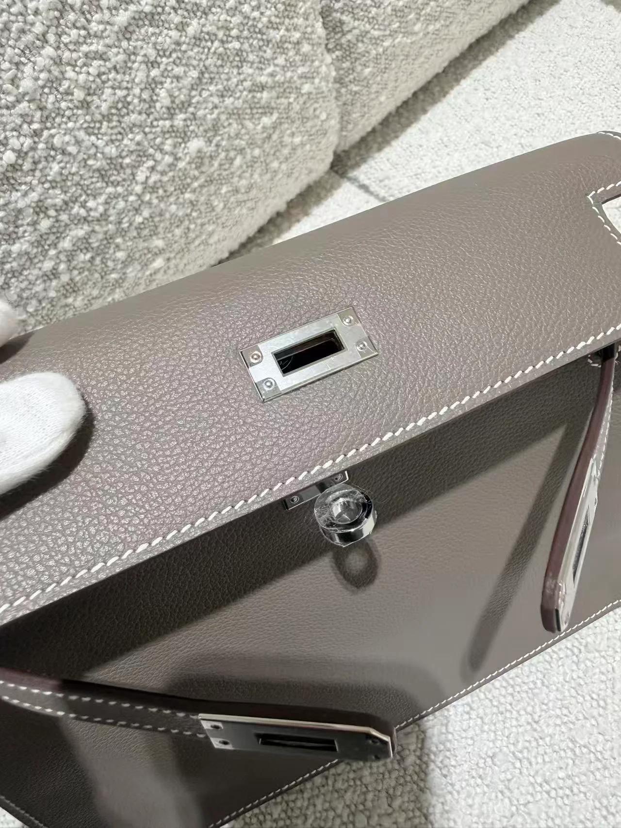 ランク N 新品 HERMÈS エルメス ケリーダンス エトゥープ (18) エバーカラー シルバー金具 G刻印 (2026) - 23