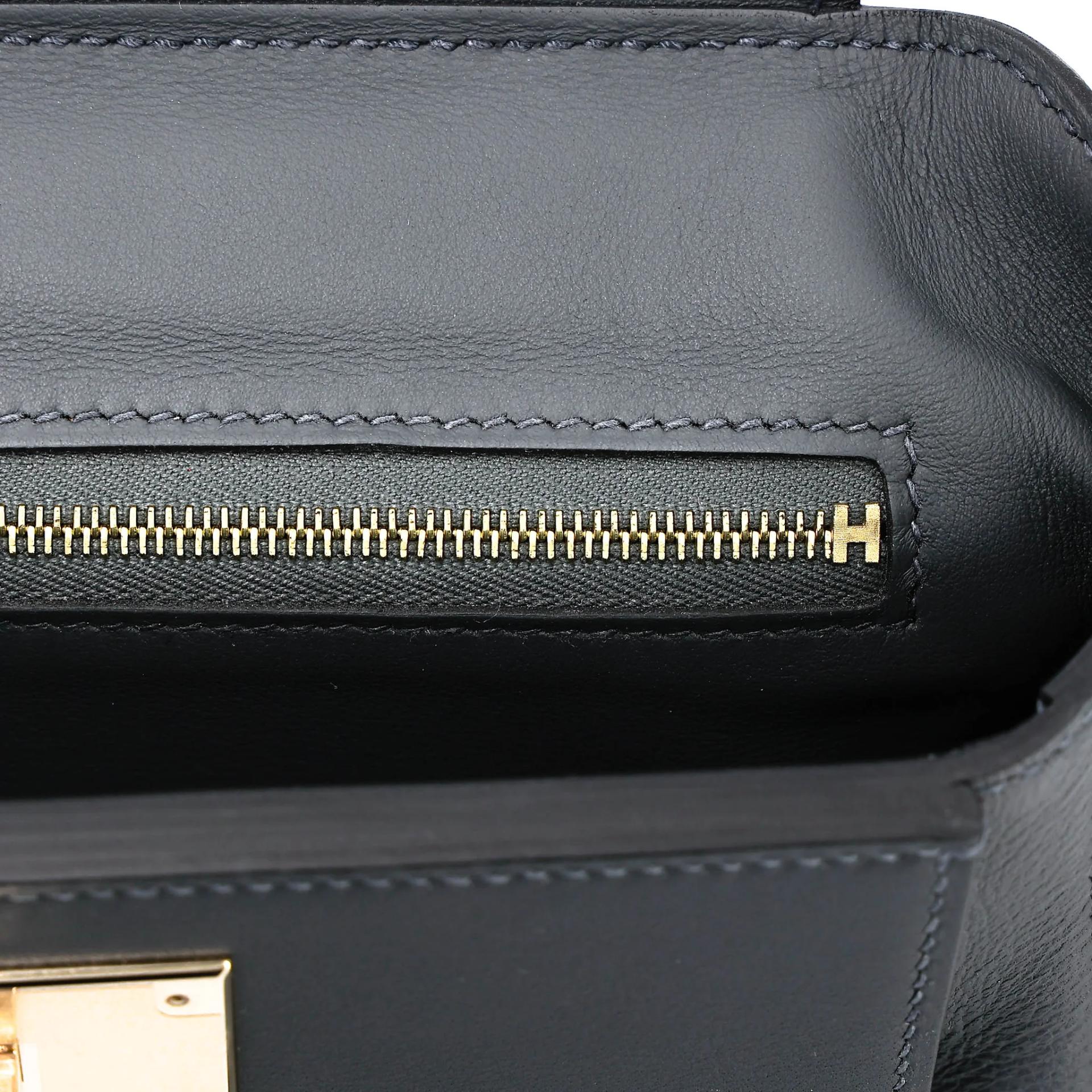 Unused ( Rank NS ) HERMÈS 24/24 - 21 mini Gris misty (H0) Evercolor Swift Permabrass hardware W (2024) - 14