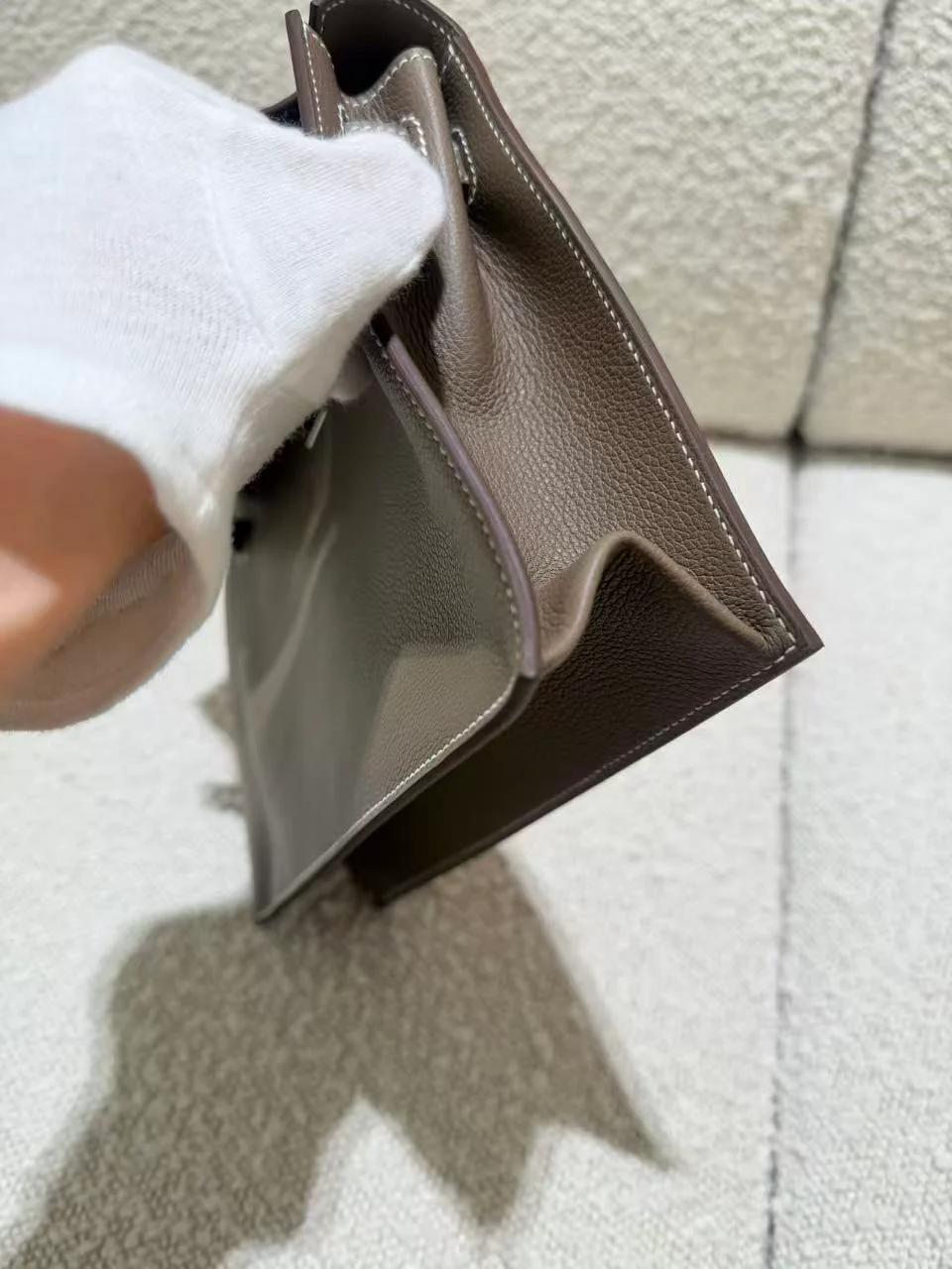 ランク N 新品 HERMÈS エルメス ケリーダンス エトゥープ (18) エバーカラー シルバー金具 G刻印 (2026) - 14